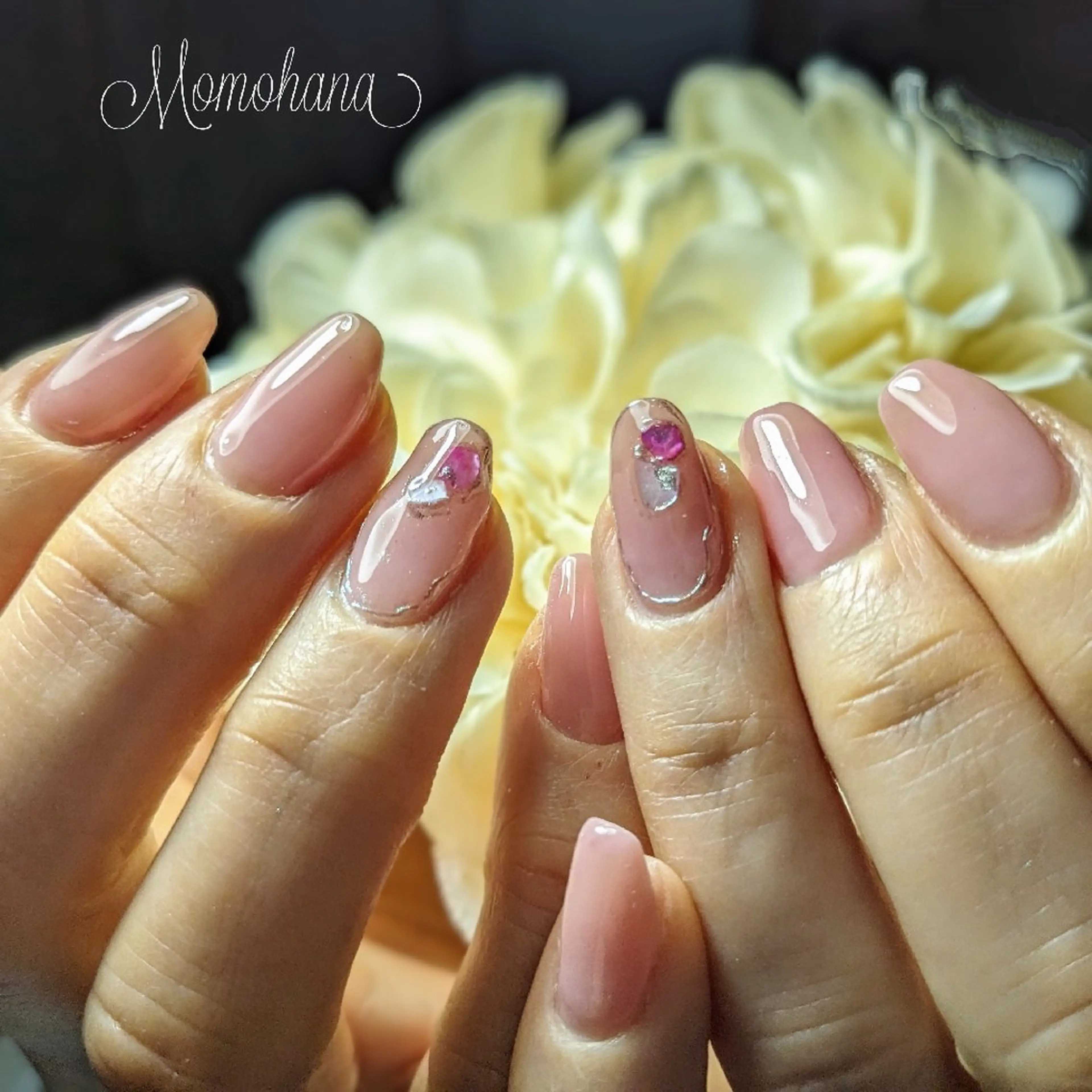 ネイル momohana  のネイルデザイン