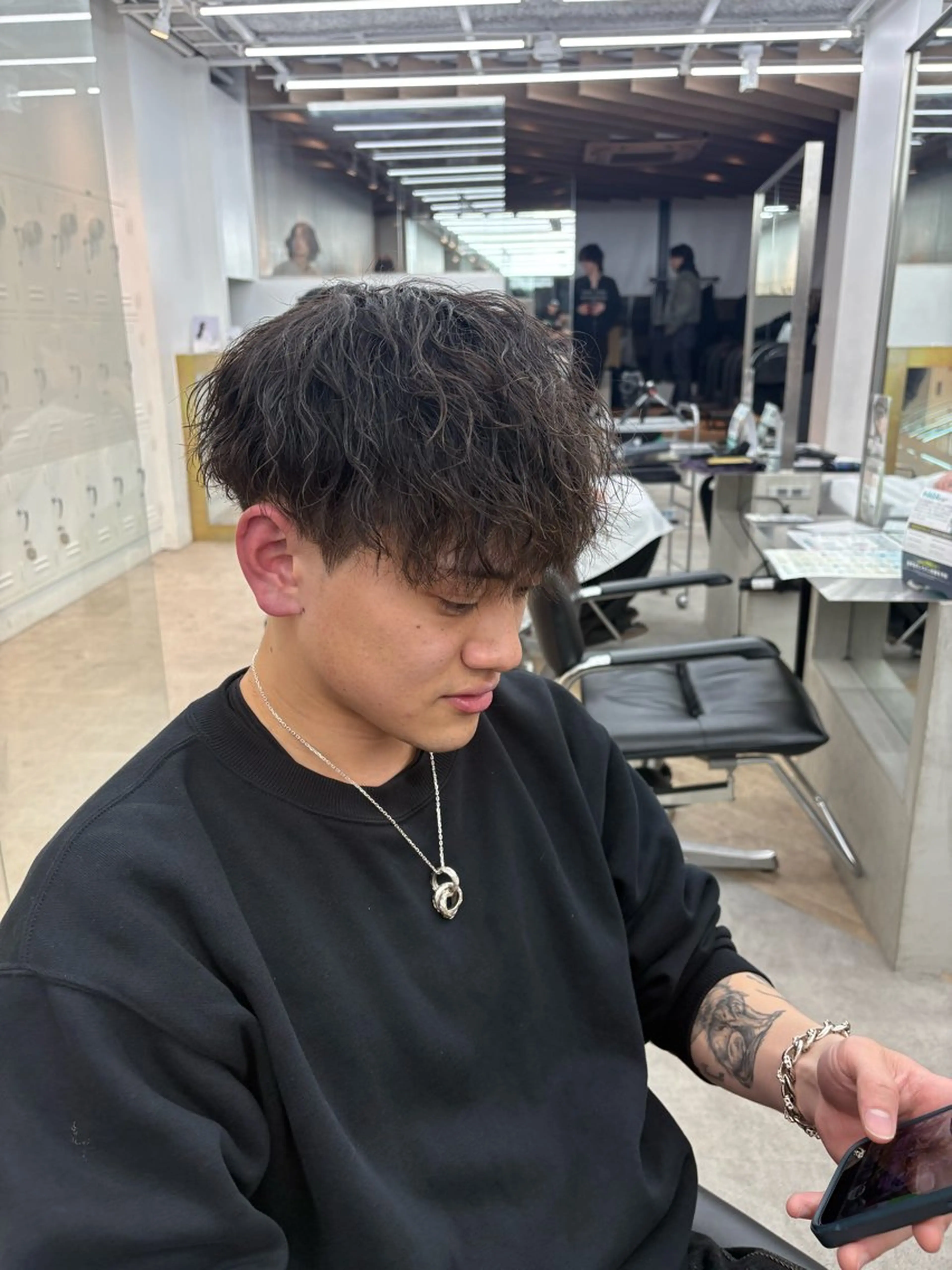 パーマ メンズ パーマ 🌀toa/波巻き✨ /メンズパーマ／栄のヘアスタイル