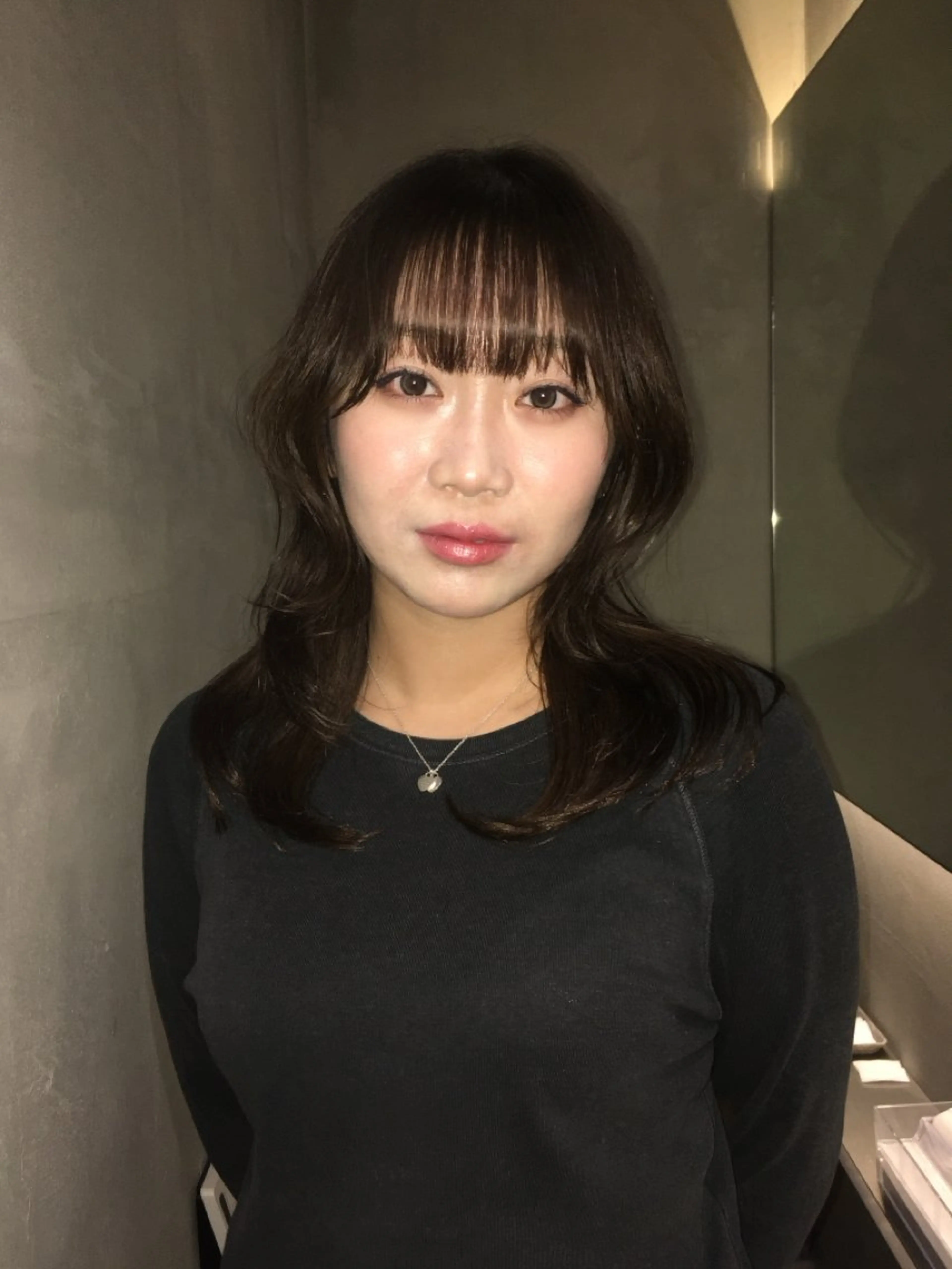 セミロング ヘアアレンジ トリートメント Momoka🪷 /ハイトーンのヘアスタイル