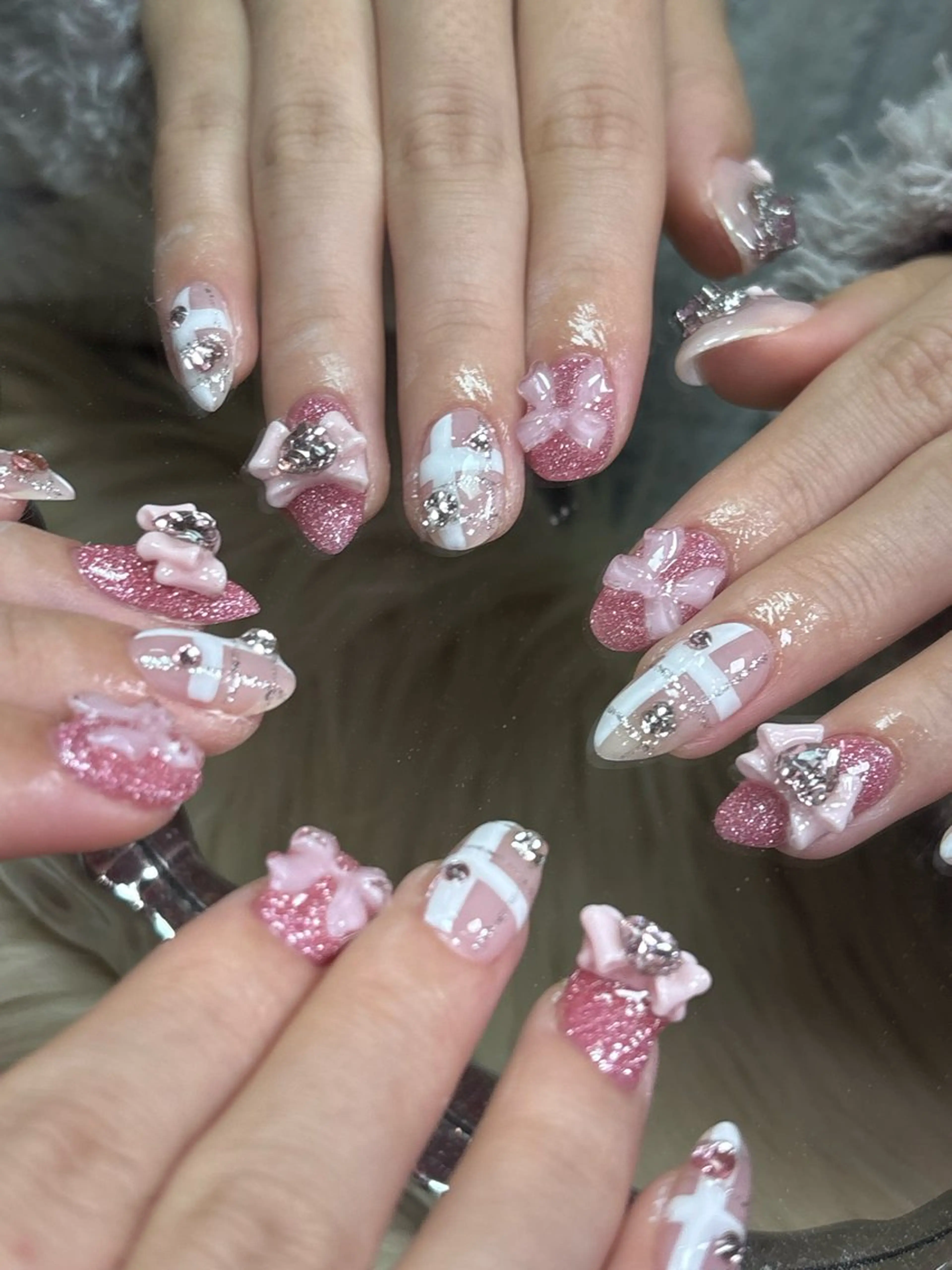 ネイル ハンドネイル Dark honey スカルプ専門原宿店のネイルデザイン