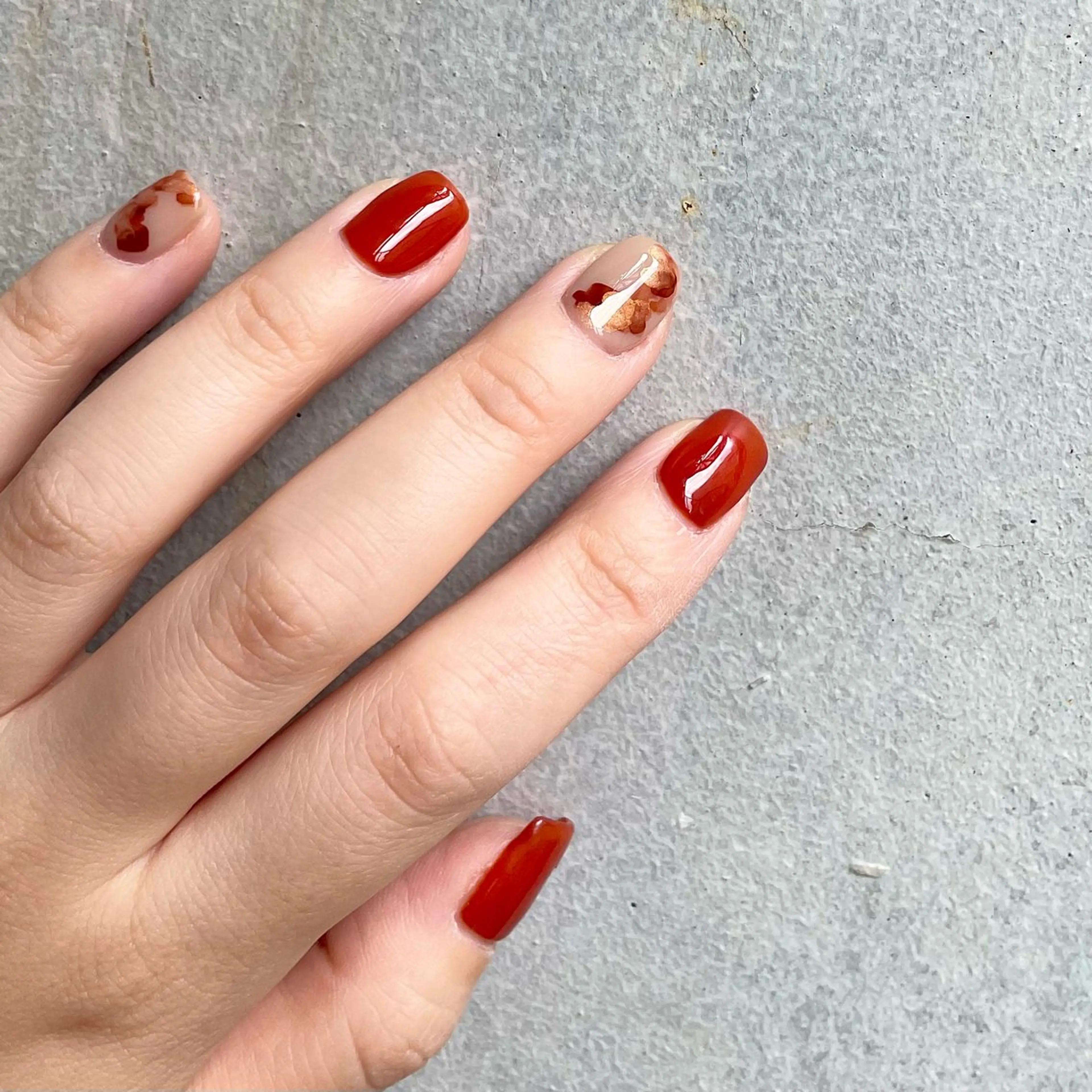 ネイル アートネイル ニュアンスネイル ワンカラーネイル amity personal nail salon所属・nailsalon amity🌿池田のネイルデザイン