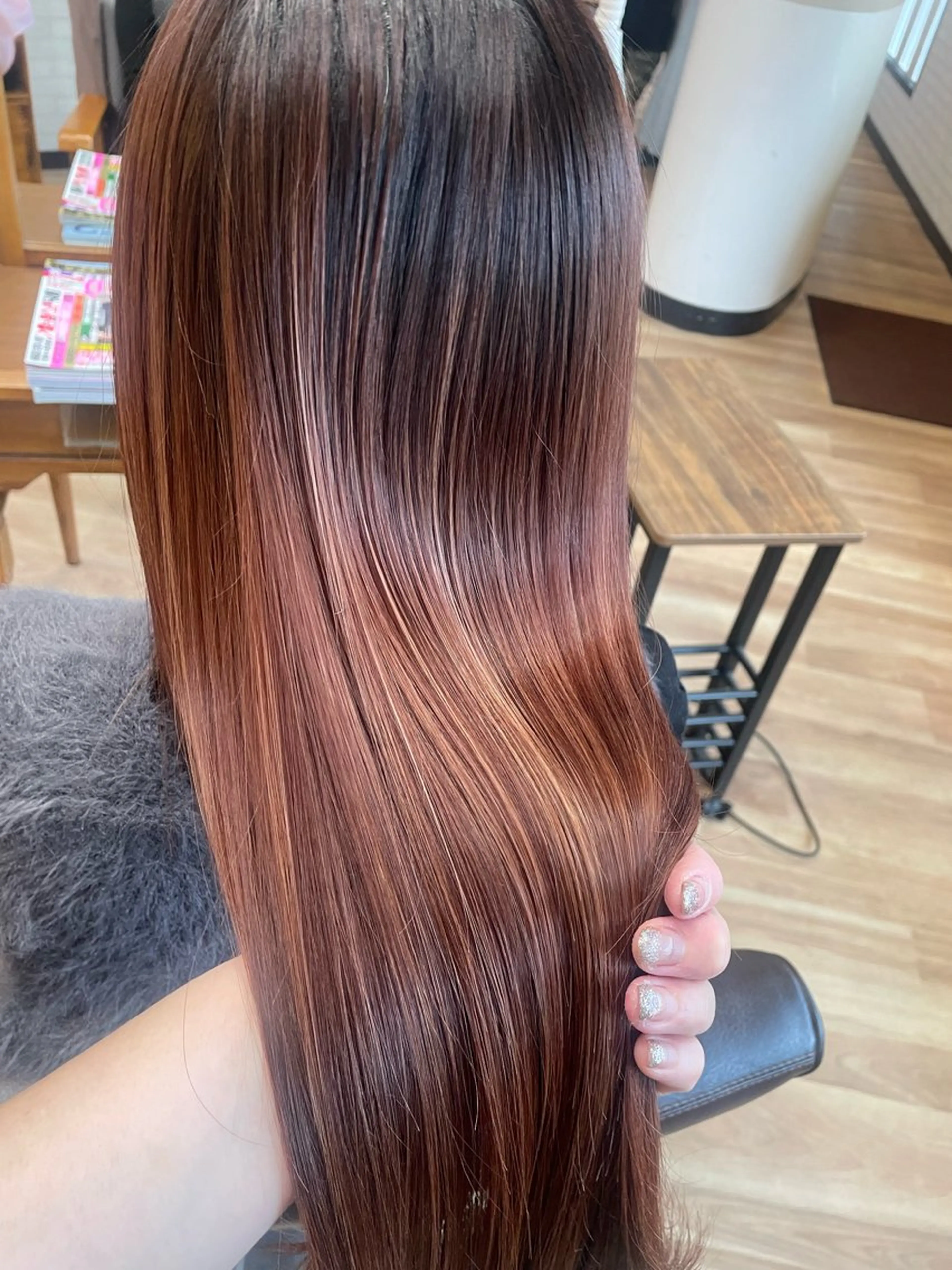 ロング トリートメント 菊池 栄里奈のヘアスタイル