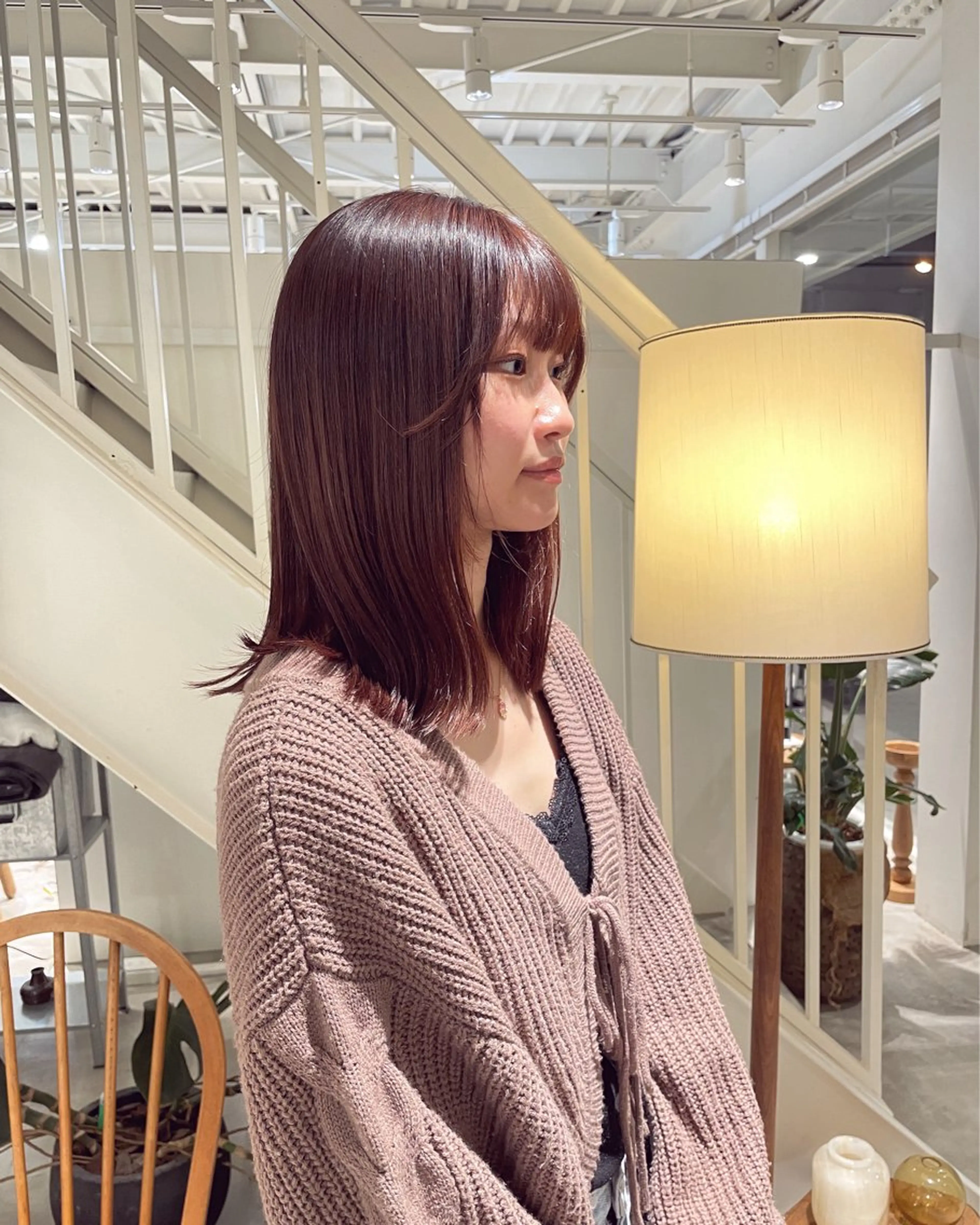 ミディアム カラー ブラウンカラー ピンクカラー ピンクブラウン 安西 香利奈のヘアスタイル