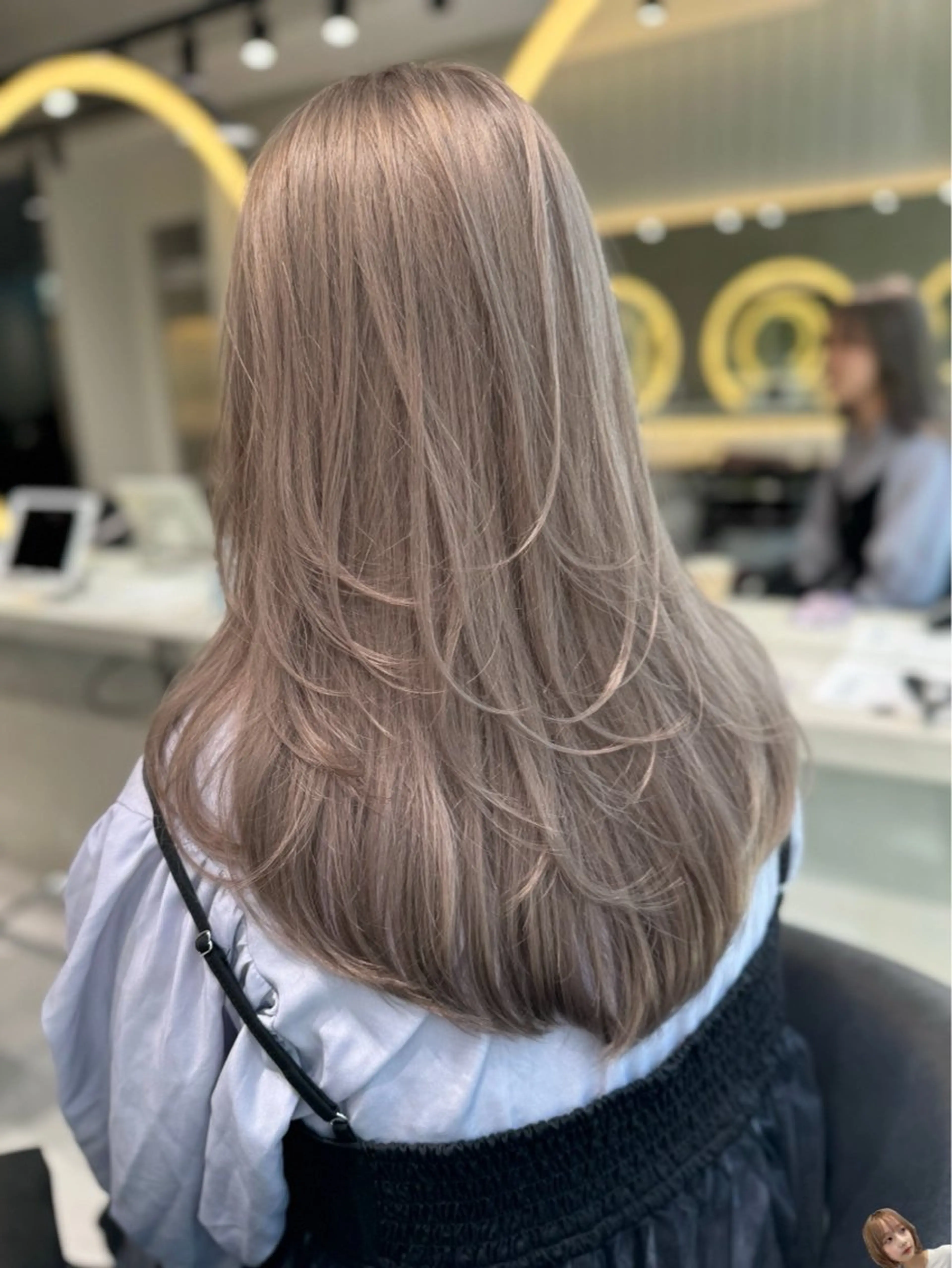 セミロング レイヤーカット カット ヘアカラー トリートメント ハルナ / 韓国ヘア♪のヘアスタイル