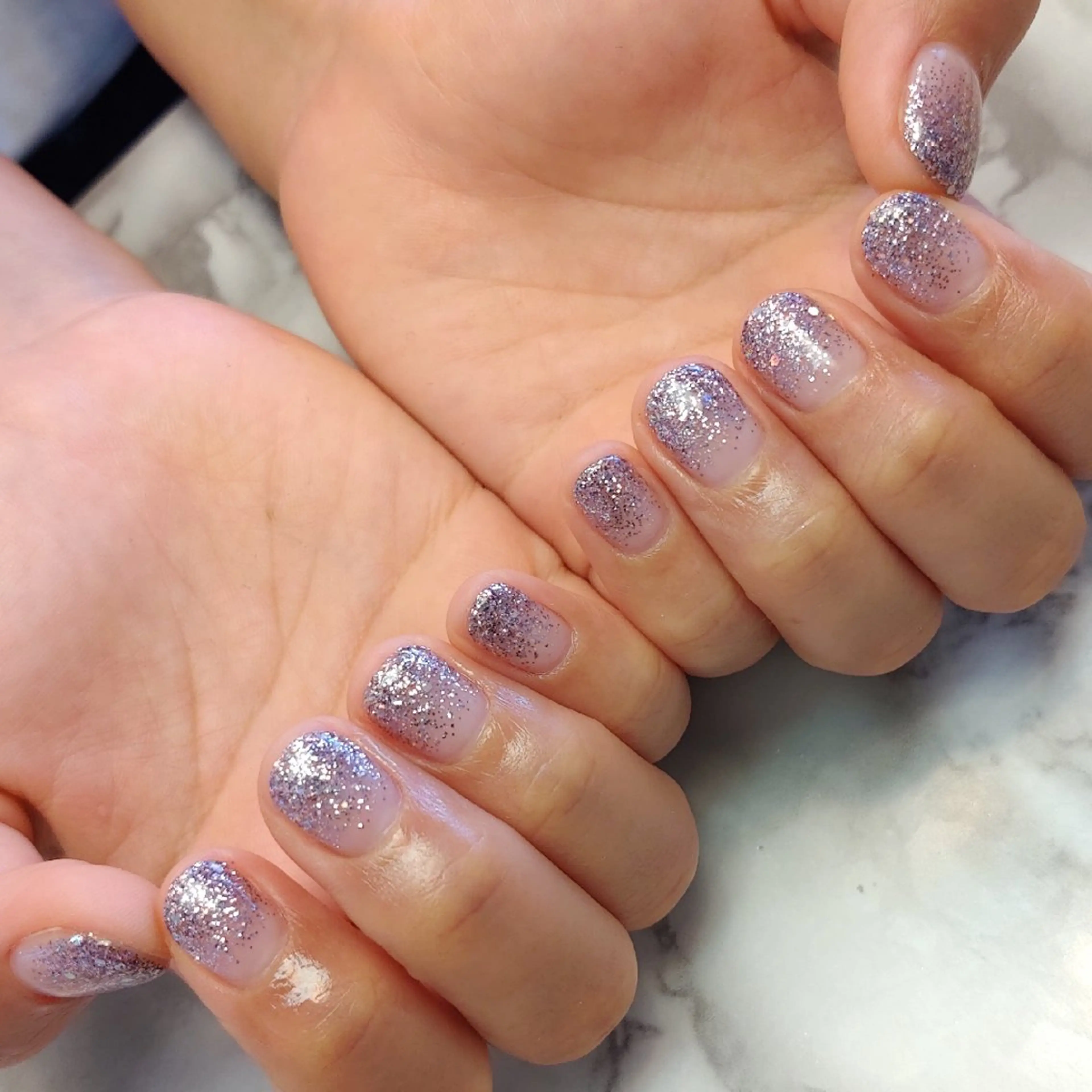 ネイル ラメ(グリッター) ラメグラデーション ジェヌインネイル 河内のネイルデザイン