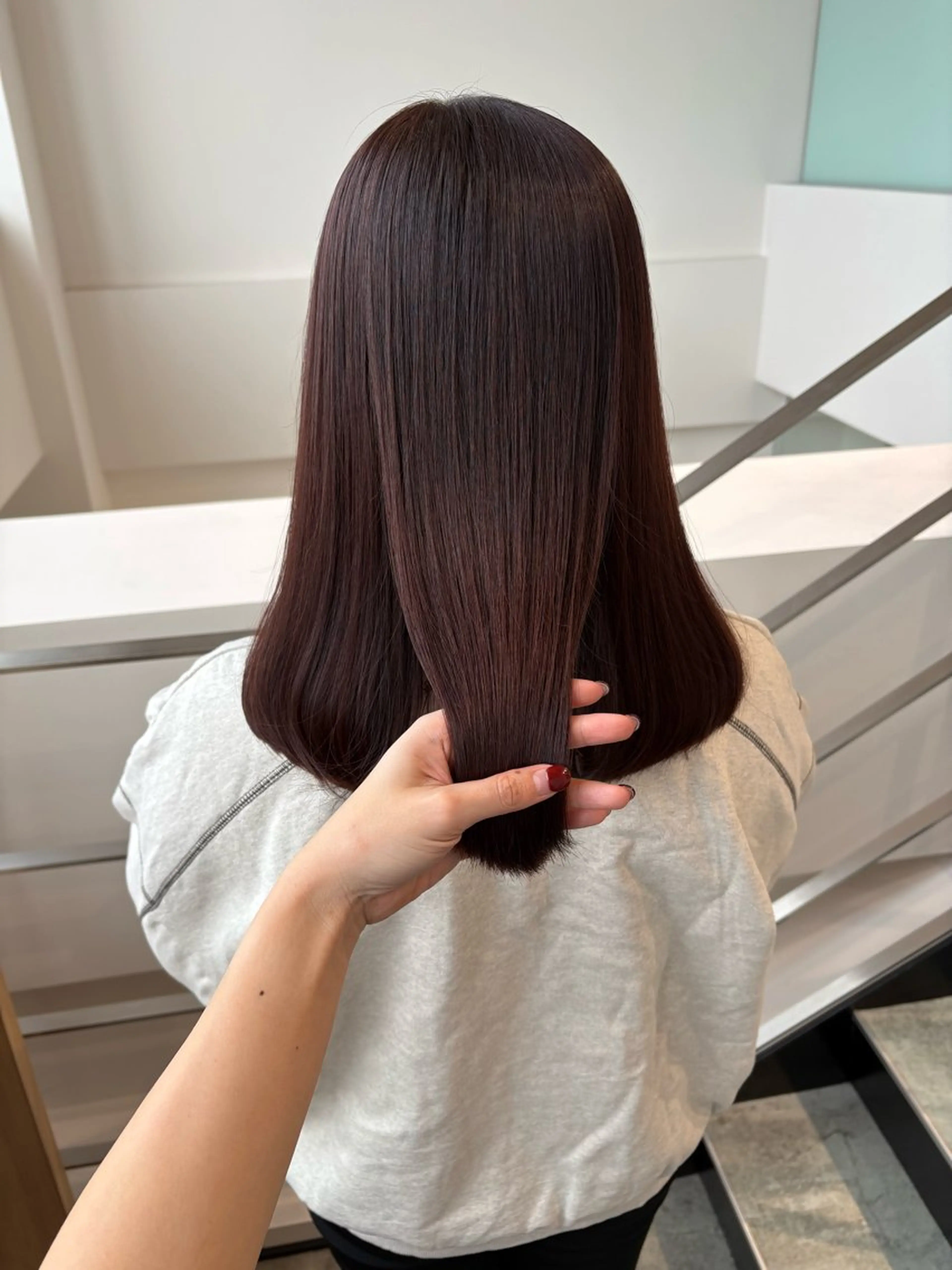 ミディアム カラー ヘアカラー トリートメント mao | 柔らか艶カラー🫧のヘアスタイル