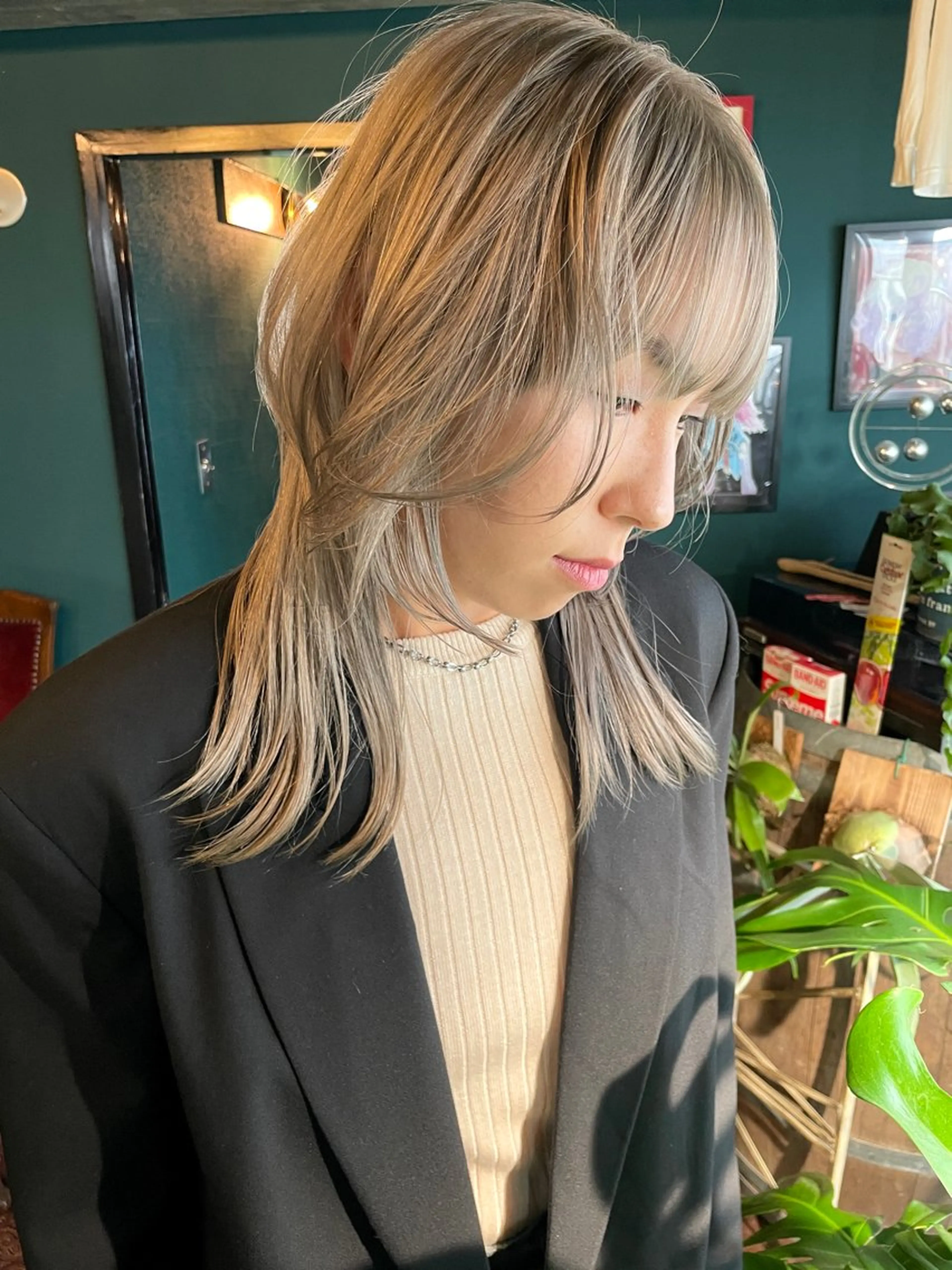 セミロング カット ヘアカラー トリートメント vivre libreのヘアスタイル