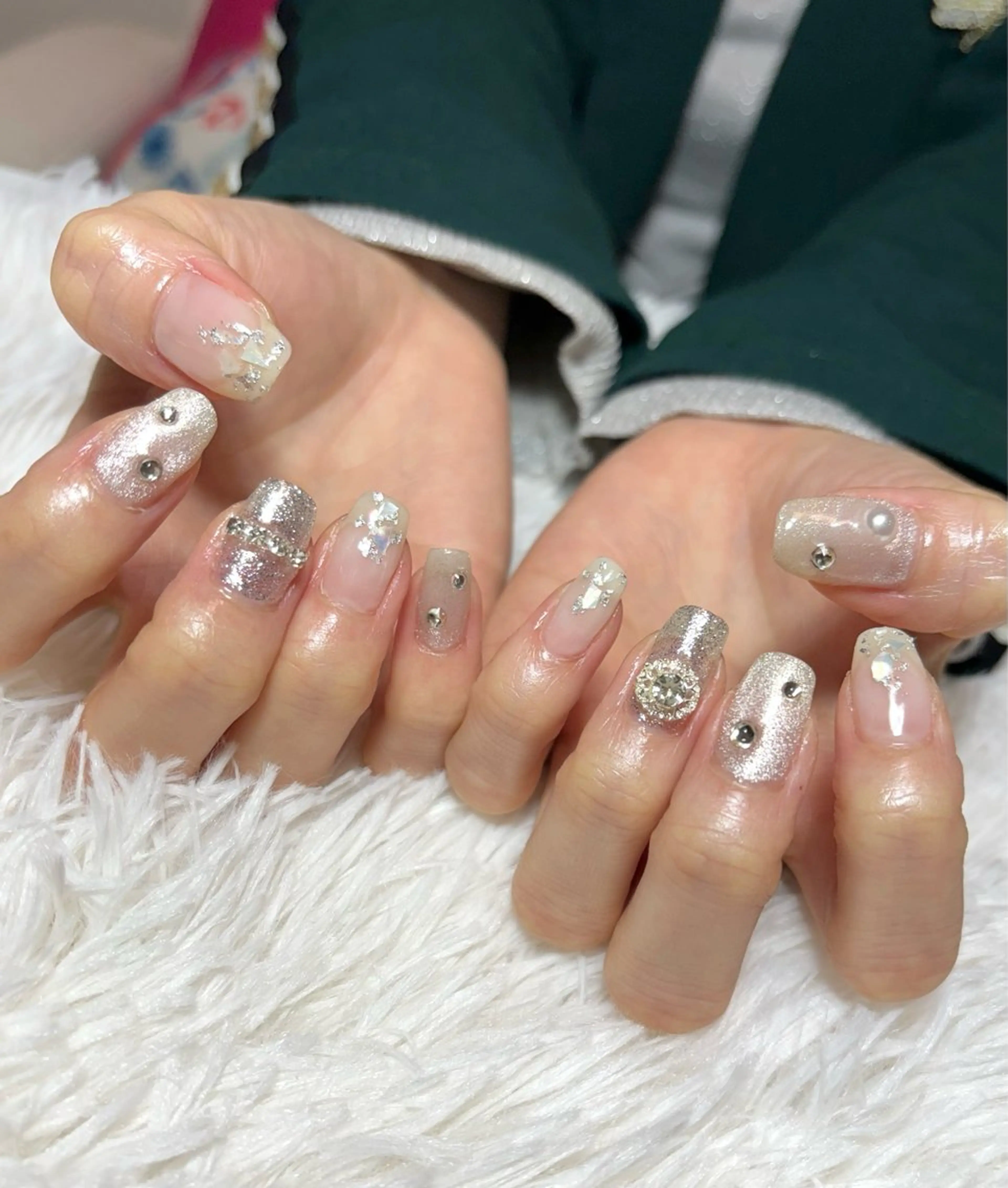 ネイル ラメ(グリッター) マグネットネイル ブライダルネイル LUANA n'sのネイルデザイン