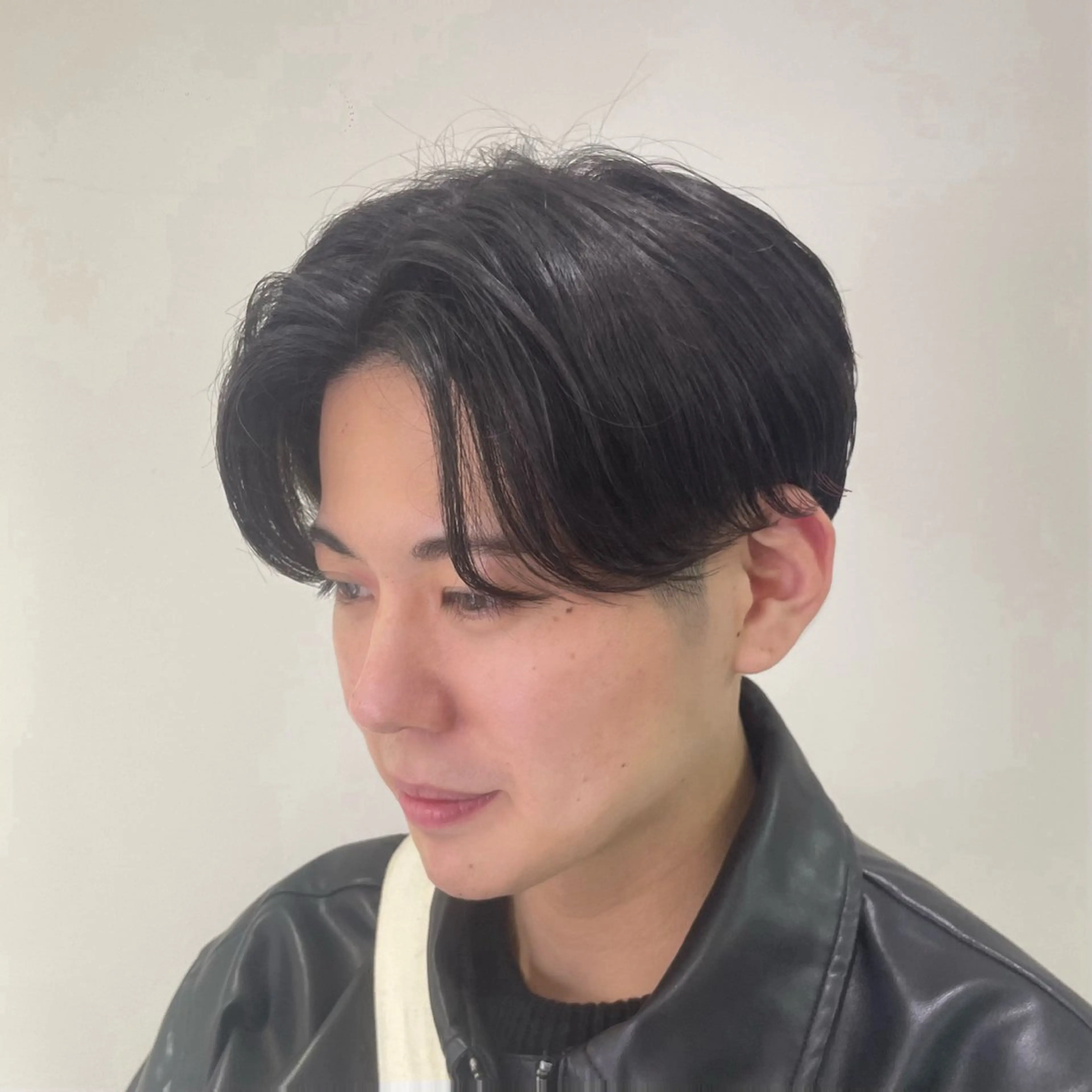 パーマ メンズ センターパート メンズパーマ 波巻きパーマ ニュアンスパーマ カット 縮毛矯正 メンズパーマ特化森田 真衣🌟のヘアスタイル