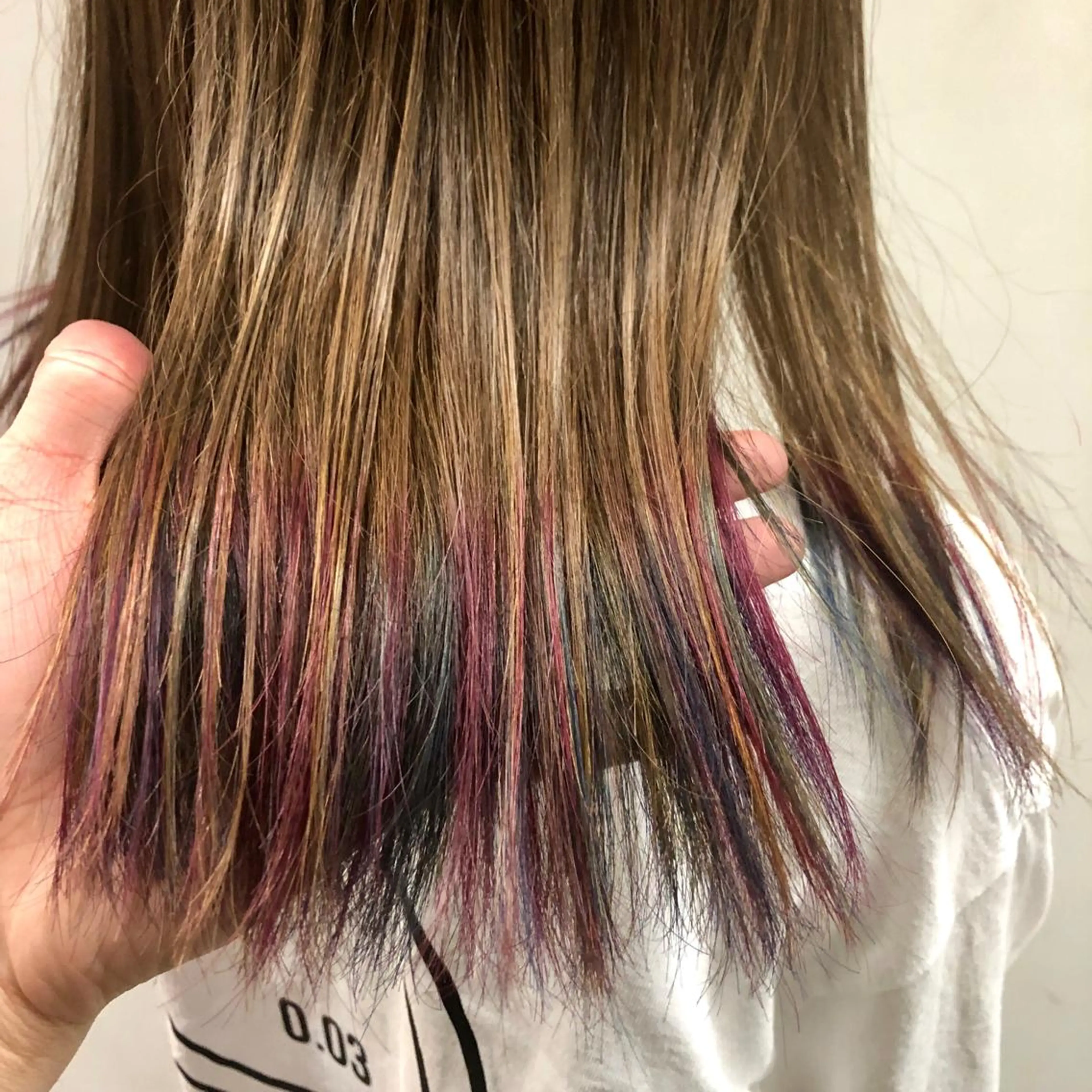 ミディアム カラー ブリーチ ユニコーンカラー シェアサロン　シエナ所属・東條 克義のヘアスタイル