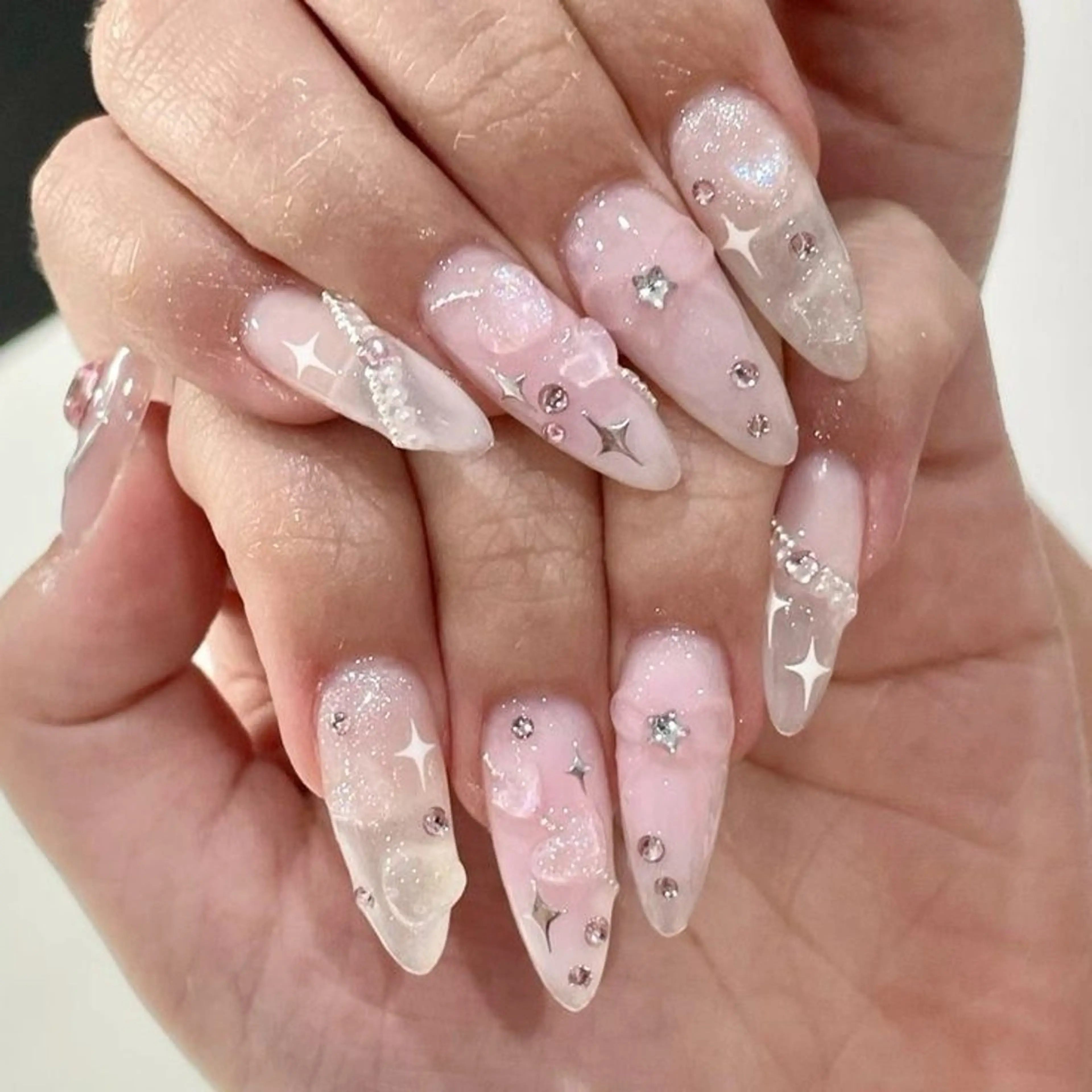 ネイル 韓国ネイル ニュアンスネイル シンプルネイル 春ネイル バレンタイン Nihonthy Nail 新宿のネイルデザイン