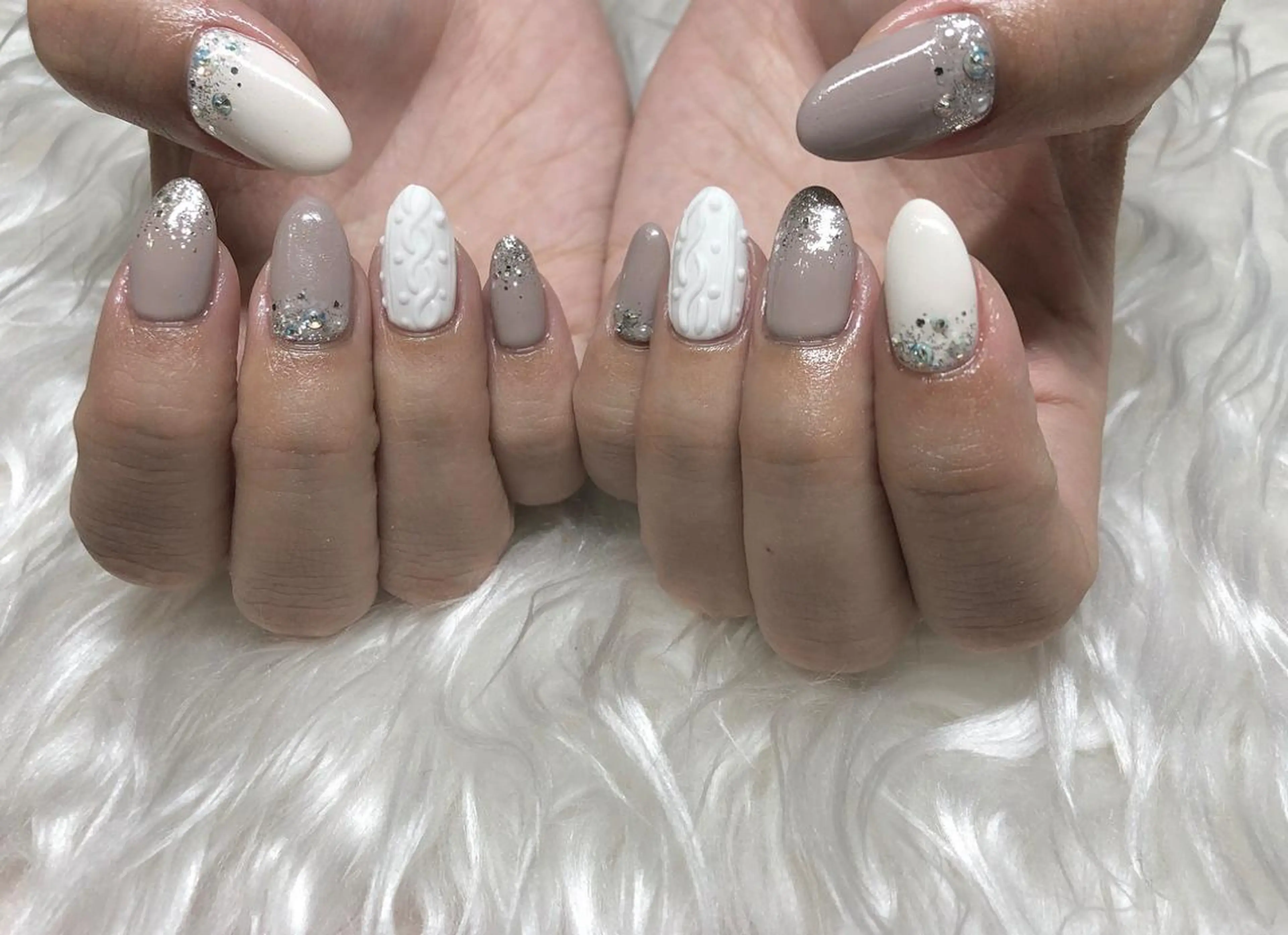 ネイル 持ち込み ハンドネイル パラあり！フィルイン 美フォルムのネイルデザイン