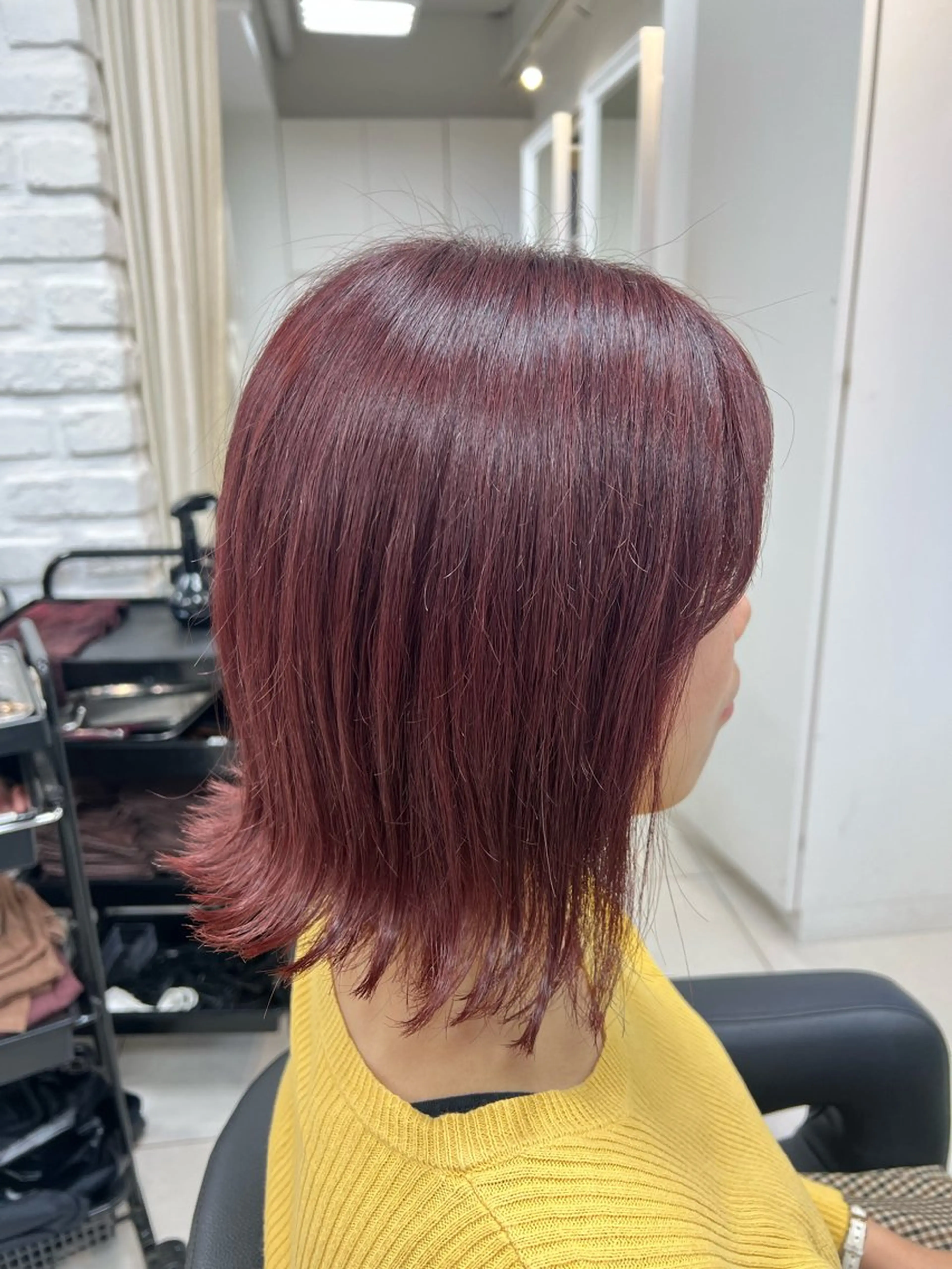 ミディアム カラー ピンクカラー レッドカラー ヘアカラー トリートメント 【暖色カラー特化】 中山由梨のヘアスタイル