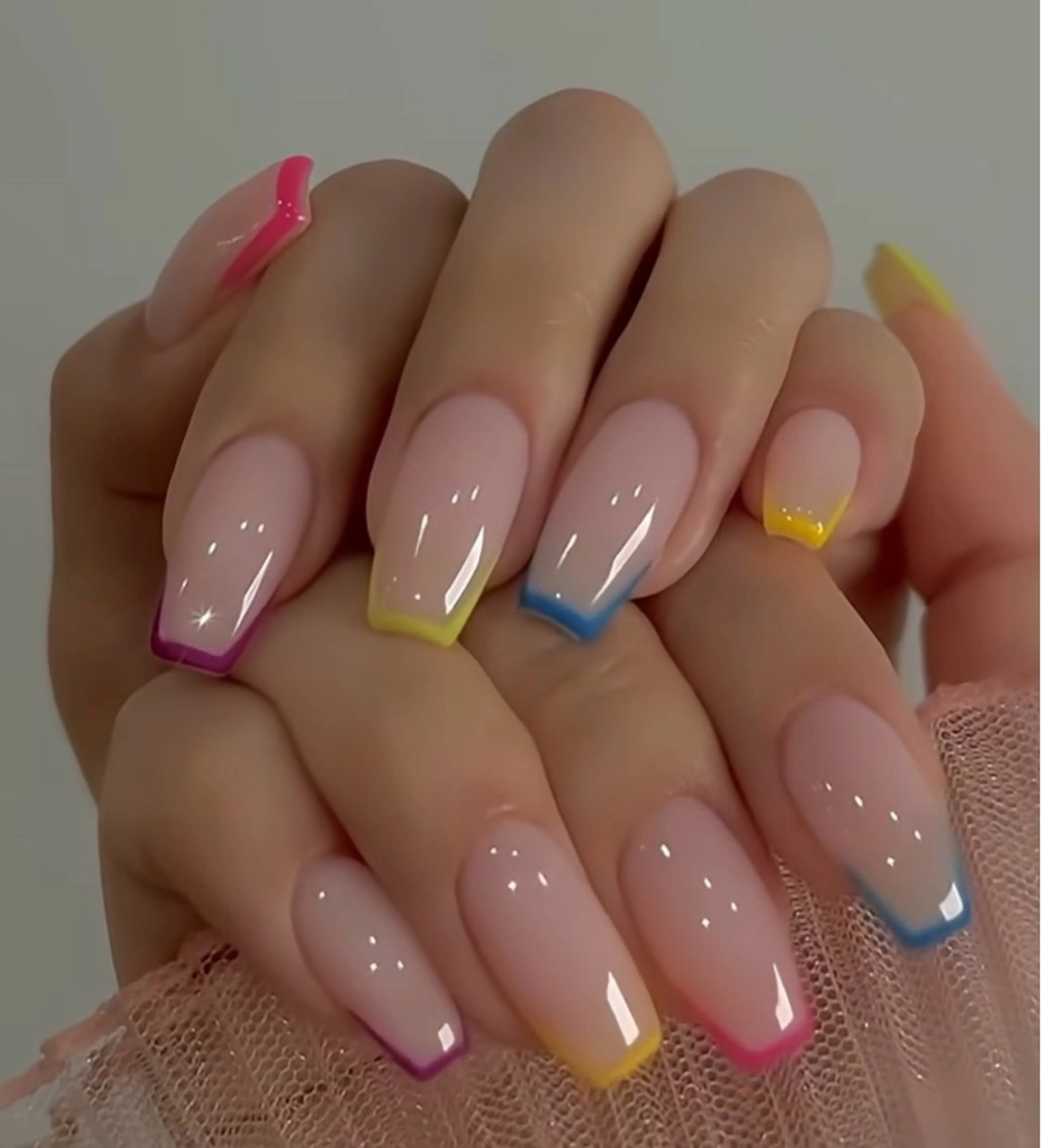 ネイル 韓国ネイル 持ち込み ニュアンスネイル ネイルチップ ハンドネイル TABI ANA.CHUOのネイルデザイン