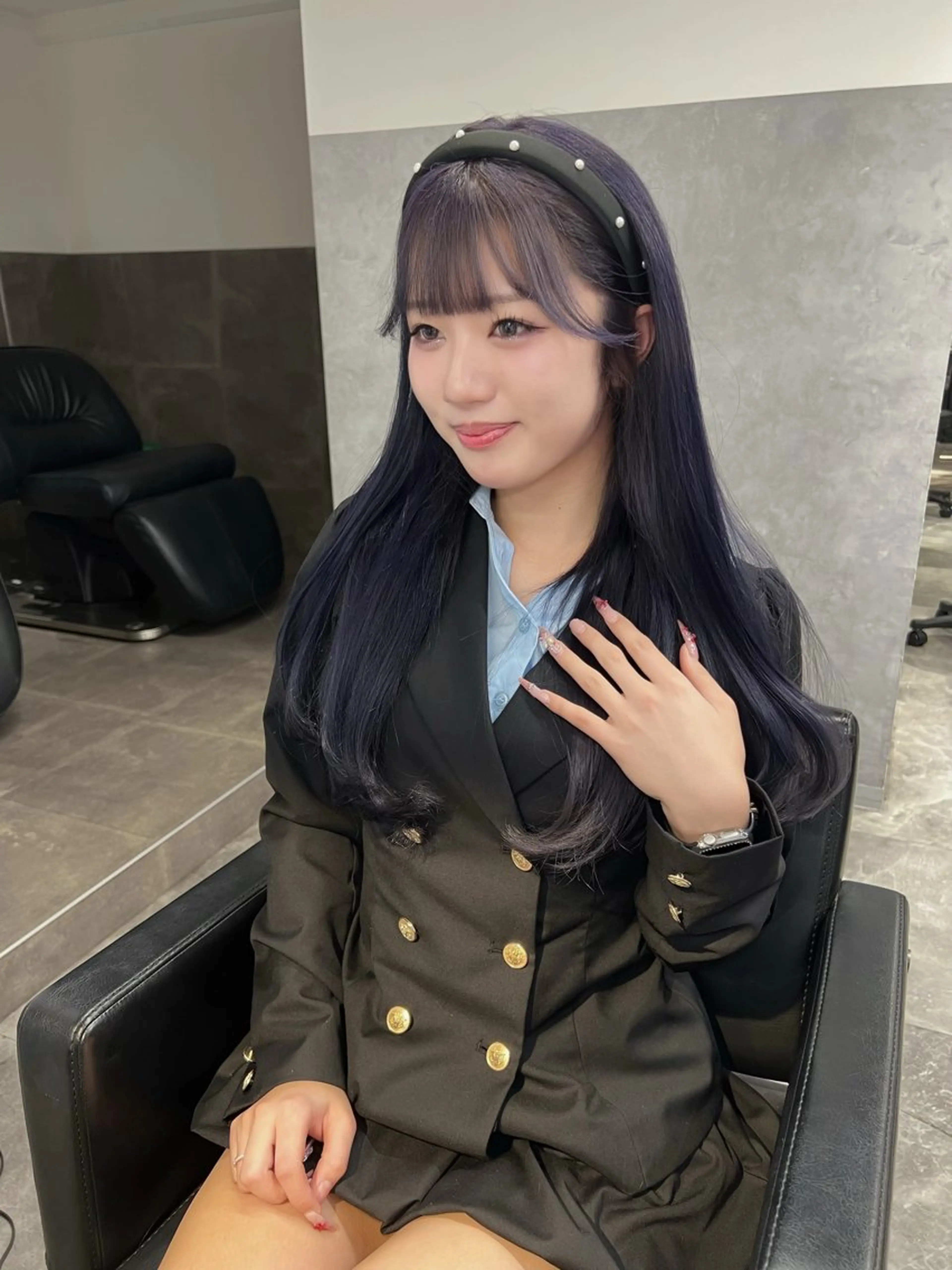 ロング カラー 黒髪 ブリーチ 透明感カラー 顔周りカット レイヤーカット 透明感/レイヤー 🇰🇷tomonaのヘアスタイル