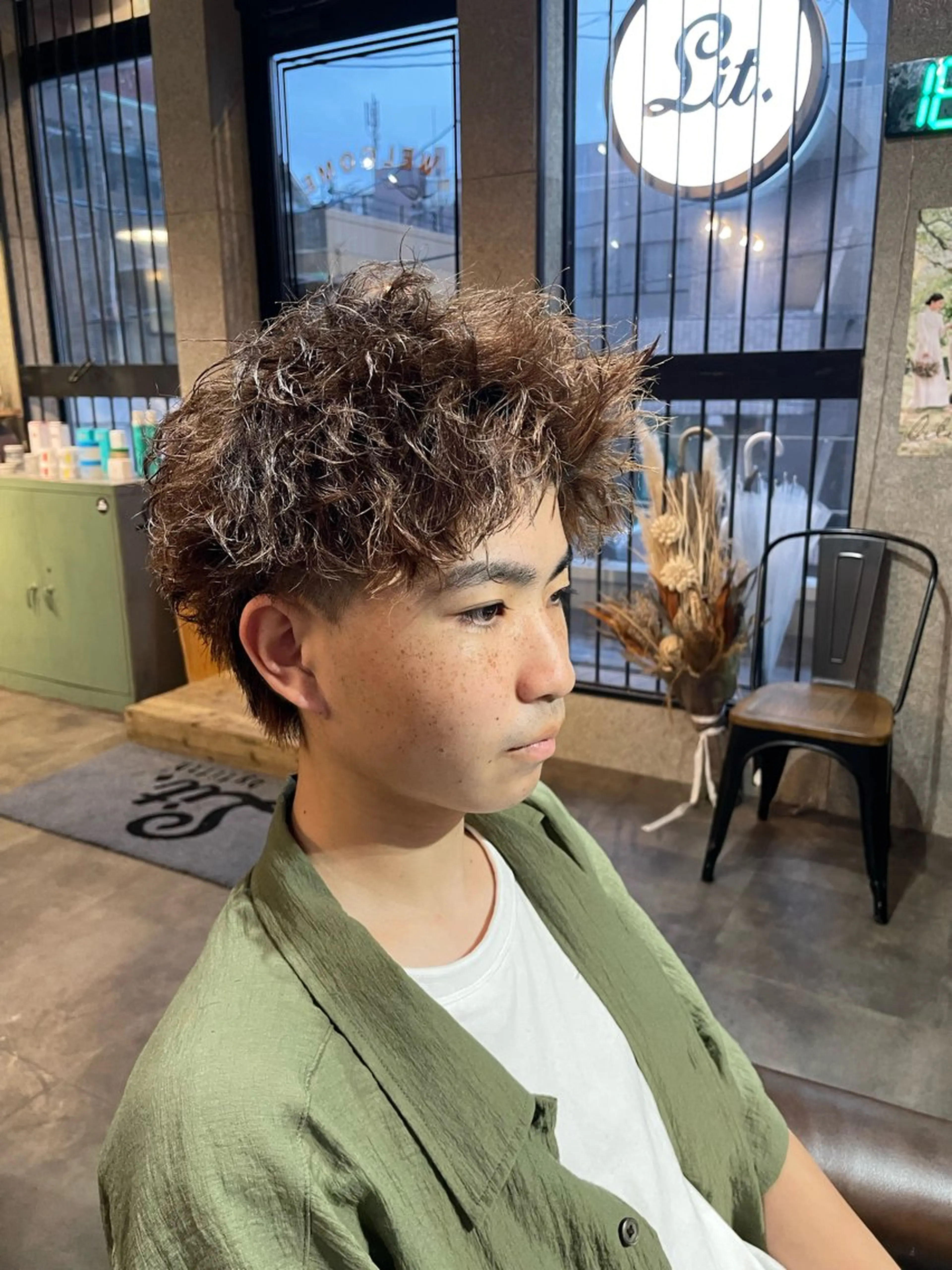 ショート パーマ メンズ litbyfifth 濵崎寛太のヘアスタイル