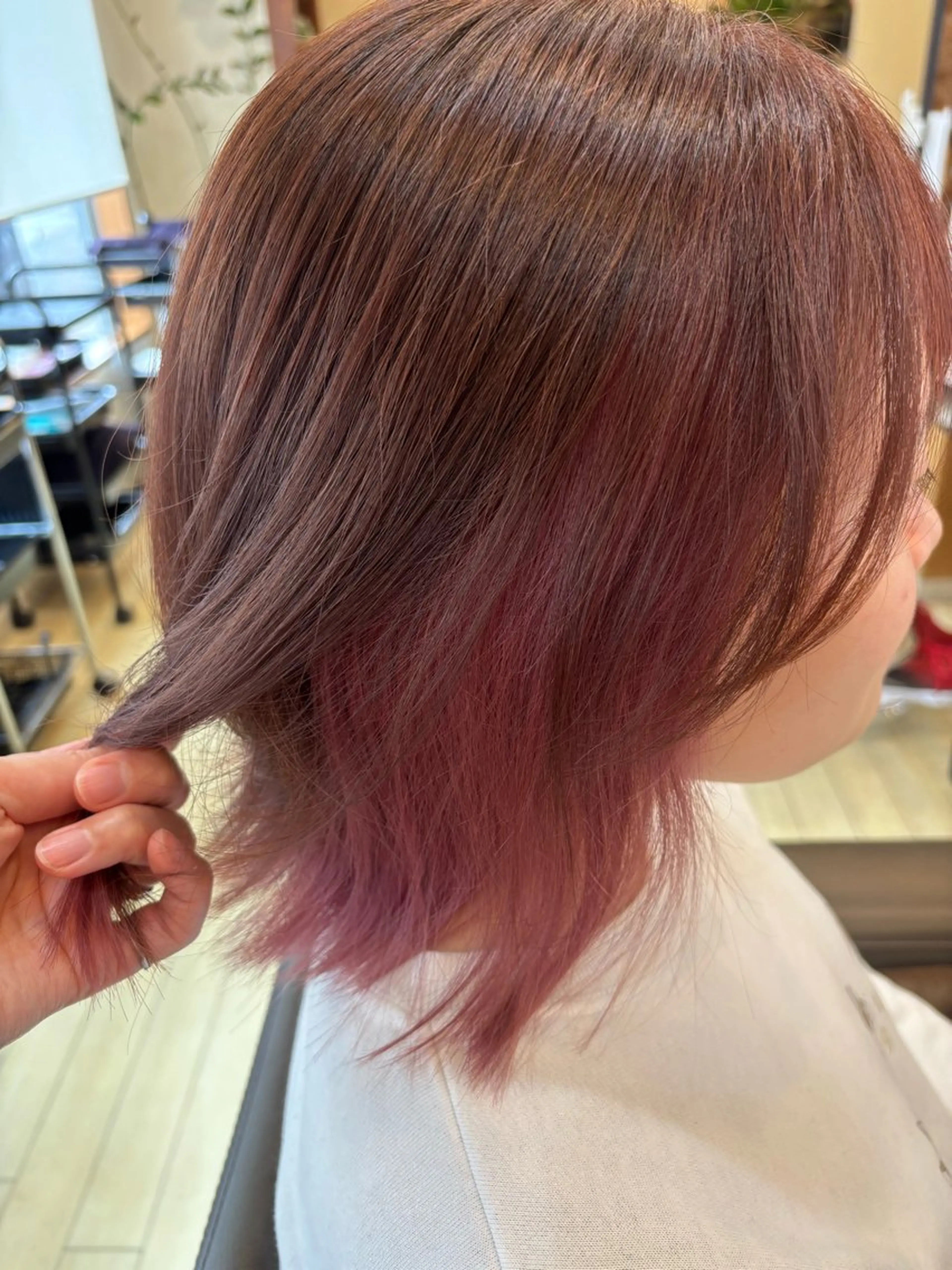 ミディアム カラー ブリーチ 🌈 🌈スズキエリカのマツエク・マツパデザイン