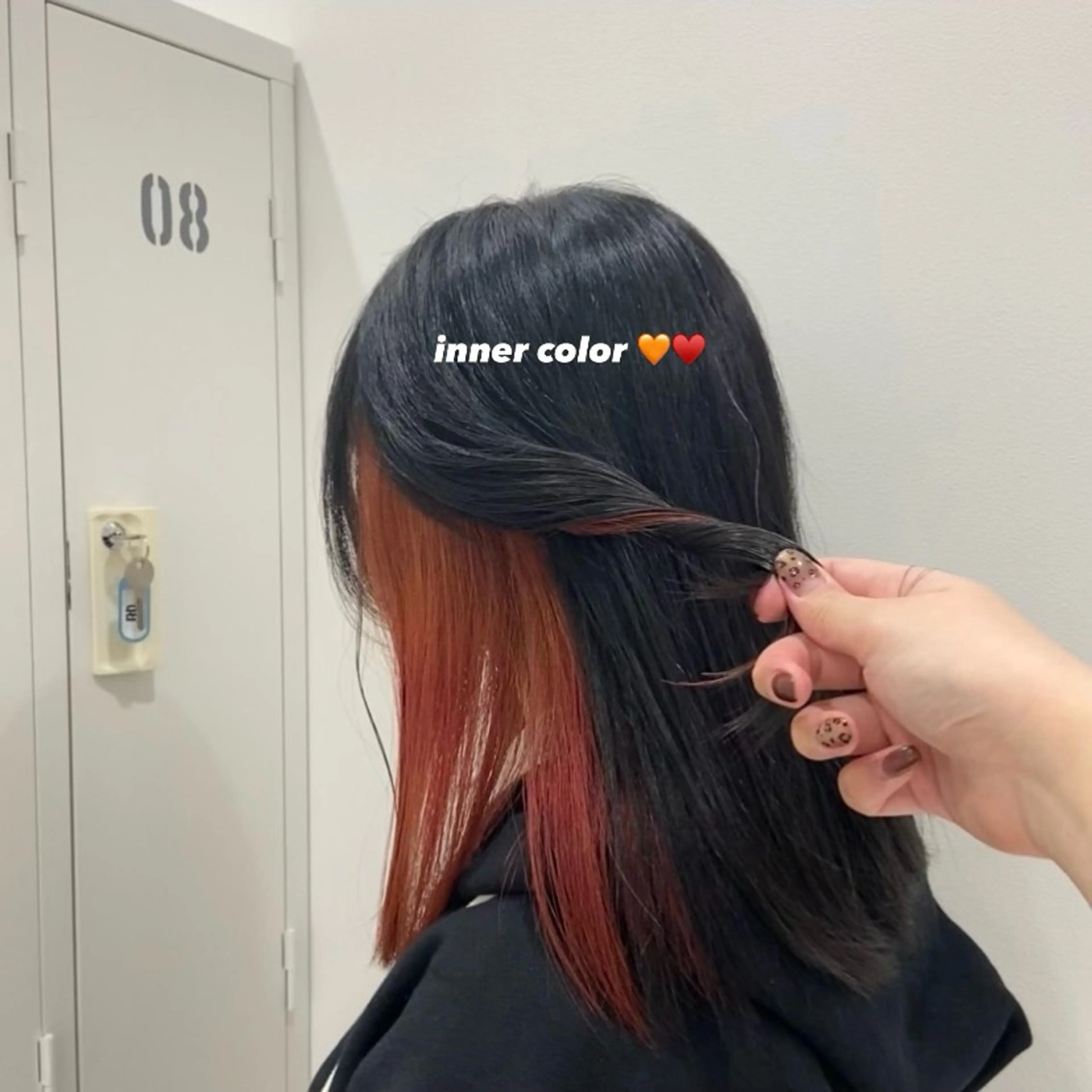 ロング ヘアカラー トリートメント 若原 茉莉のヘアスタイル