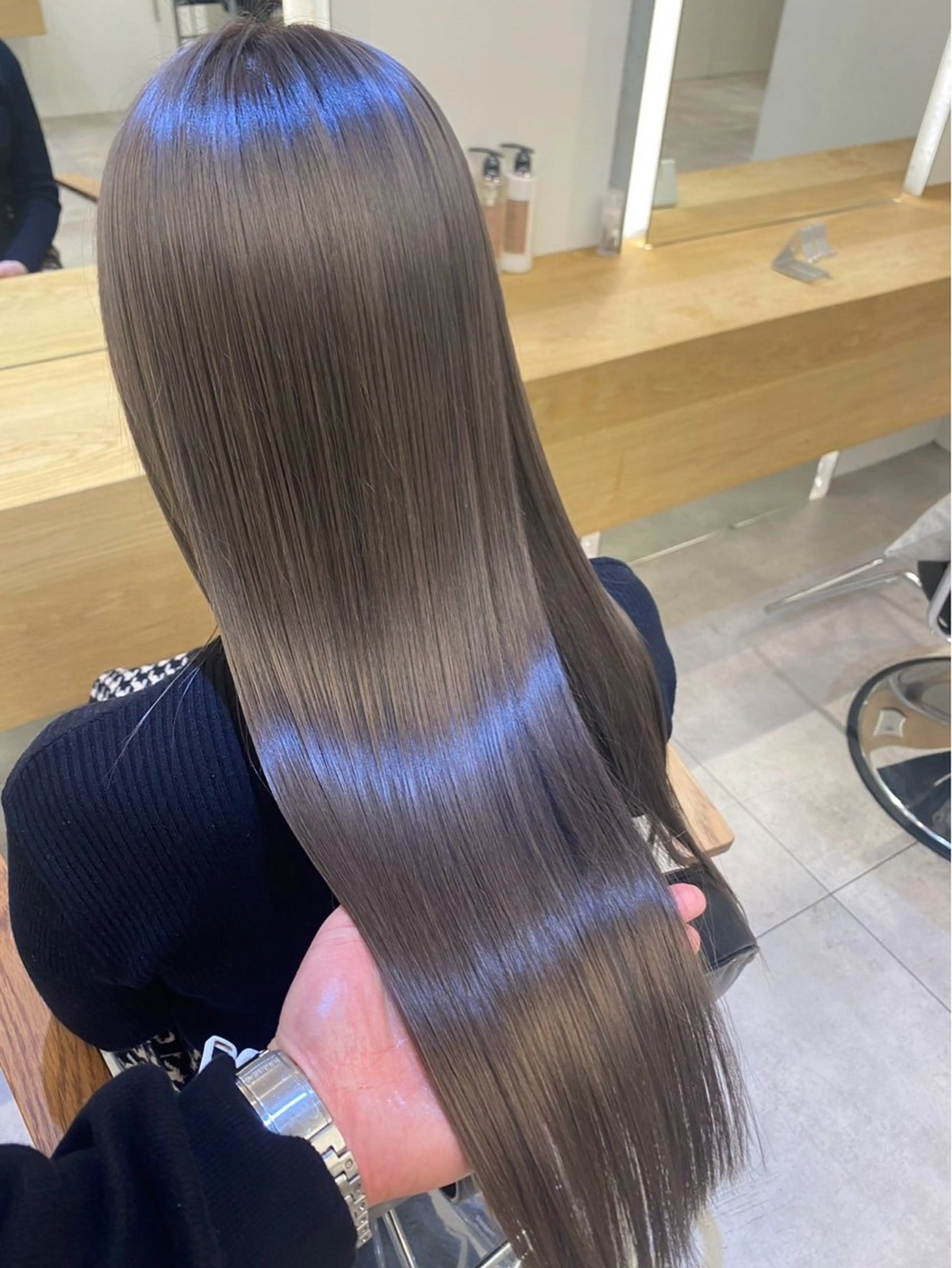 ロング カラー Zina千葉 2nd あい ݁𝜗𝜚.₊のヘアスタイル