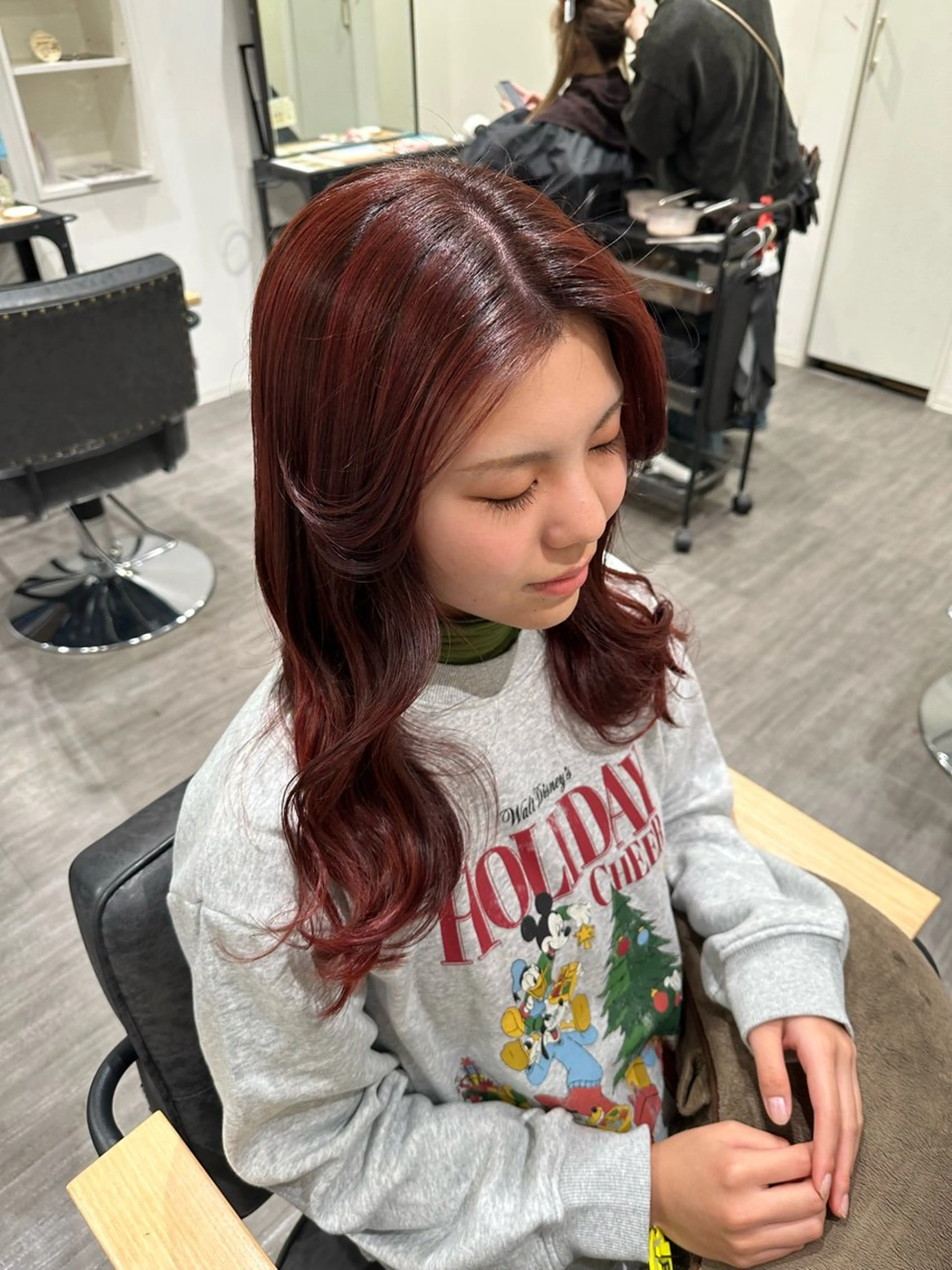 セミロング カラー レッドカラー カット ヘアカラー トリートメント 艶髪レイヤー上田 紗也🇰🇷💗のヘアスタイル