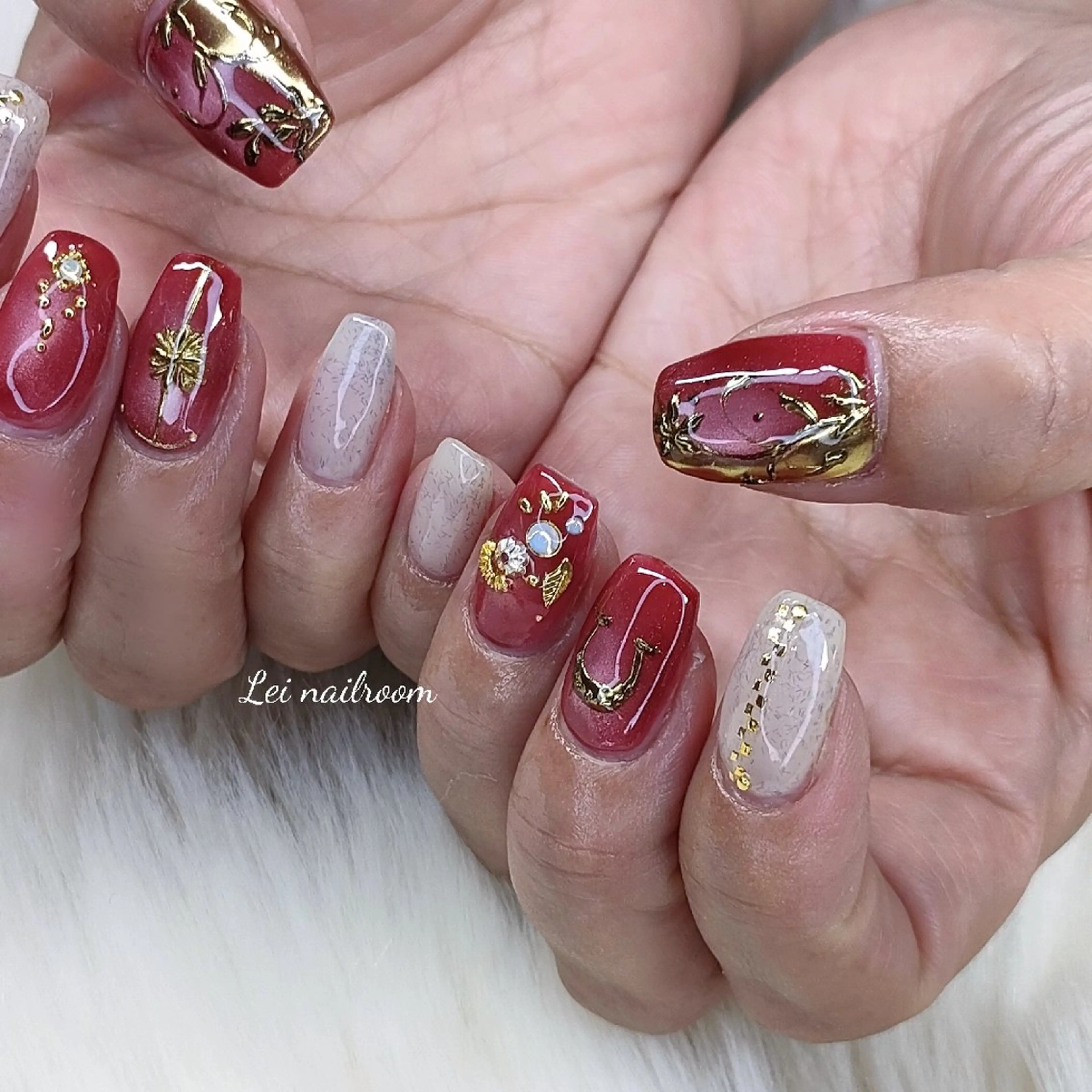 ネイル アートネイル 持ち込み 赤色 lei🌼 nailroomのネイルデザイン
