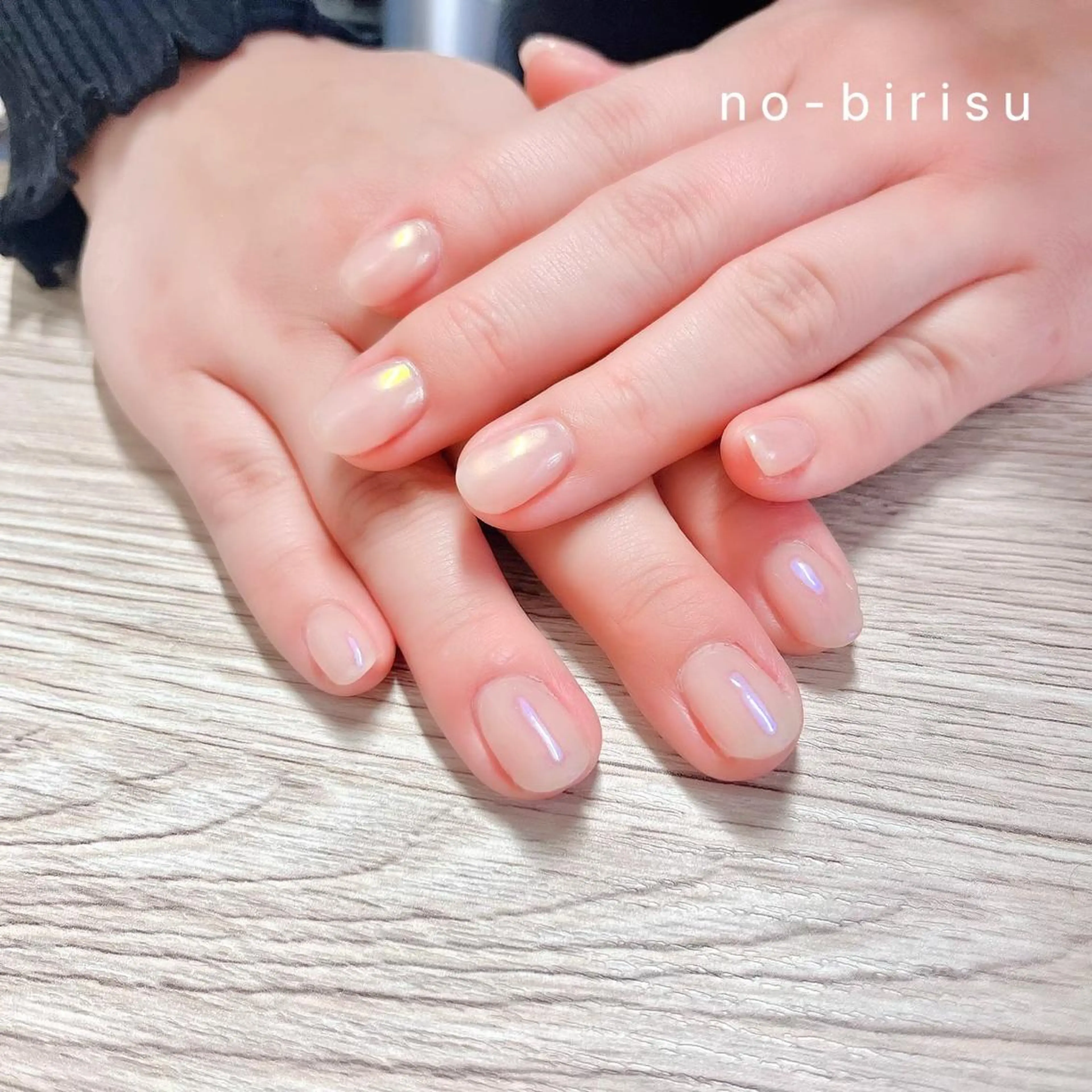 ネイル ミラーネイル ハンドネイル no-birisu nailのネイルデザイン