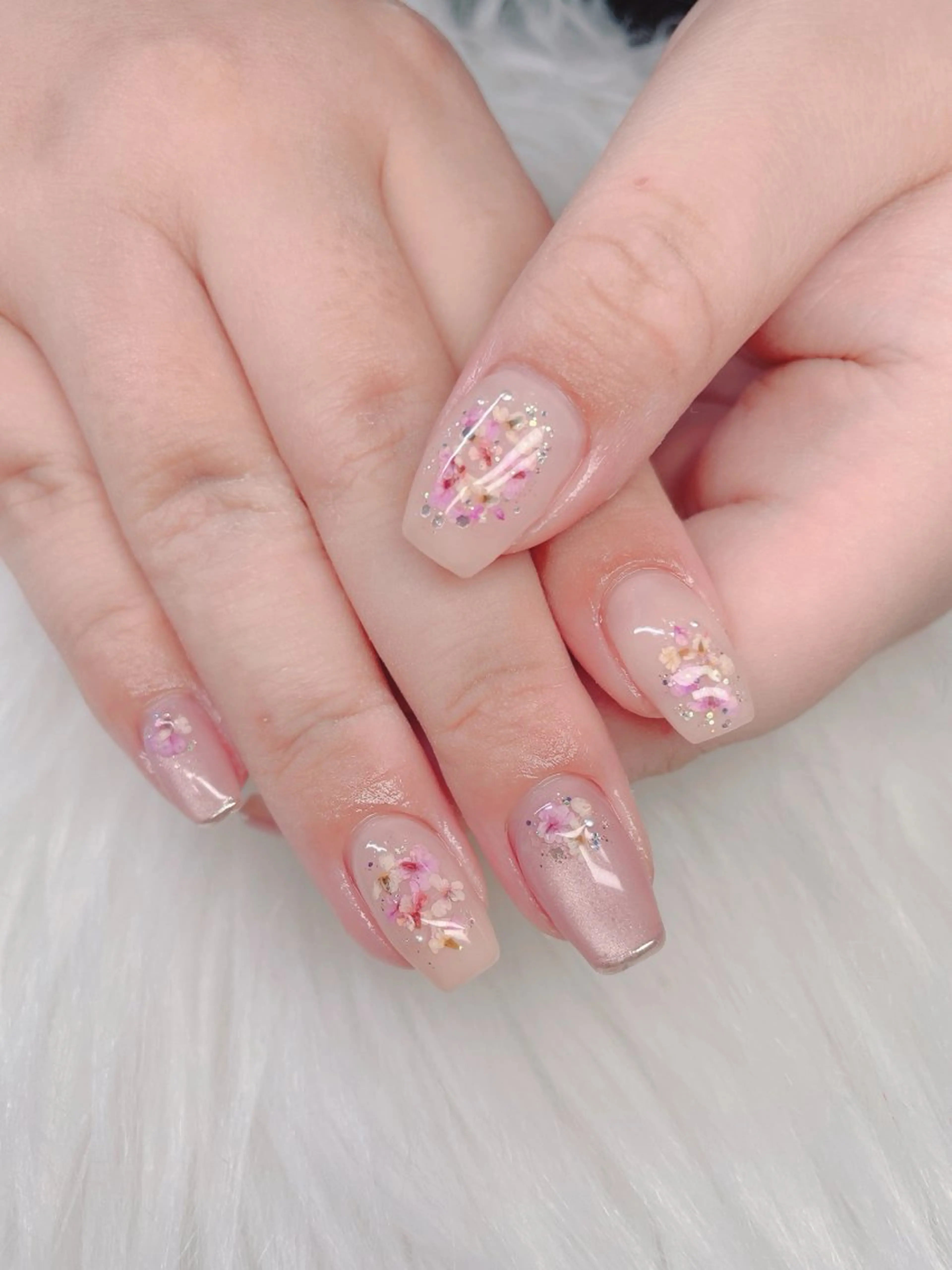 ミディアム ハンドネイル WELINA nail salonのエステ・リラクイメージ