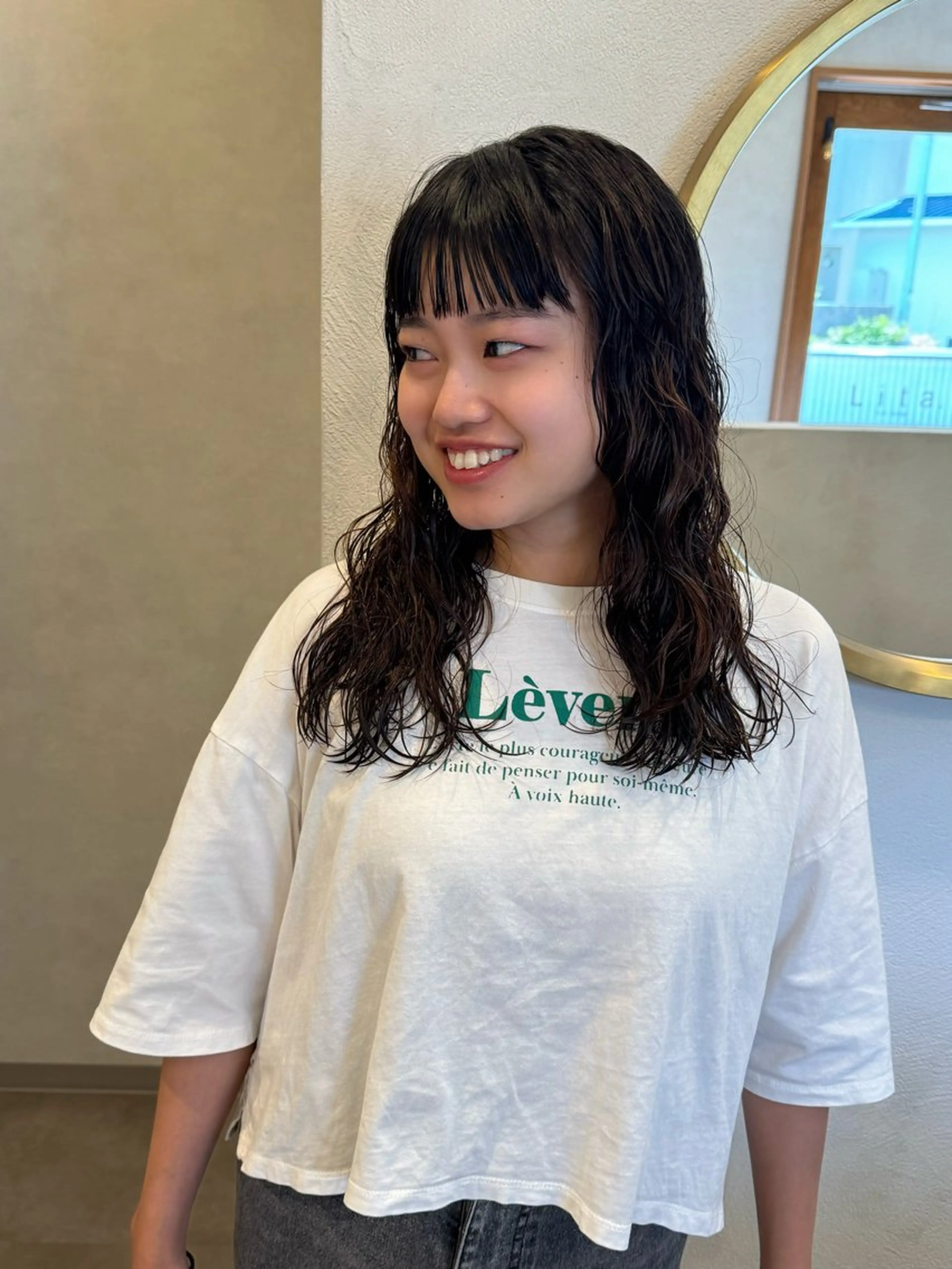 ミディアム パーマ kako ／透明感カラー🤍のヘアスタイル