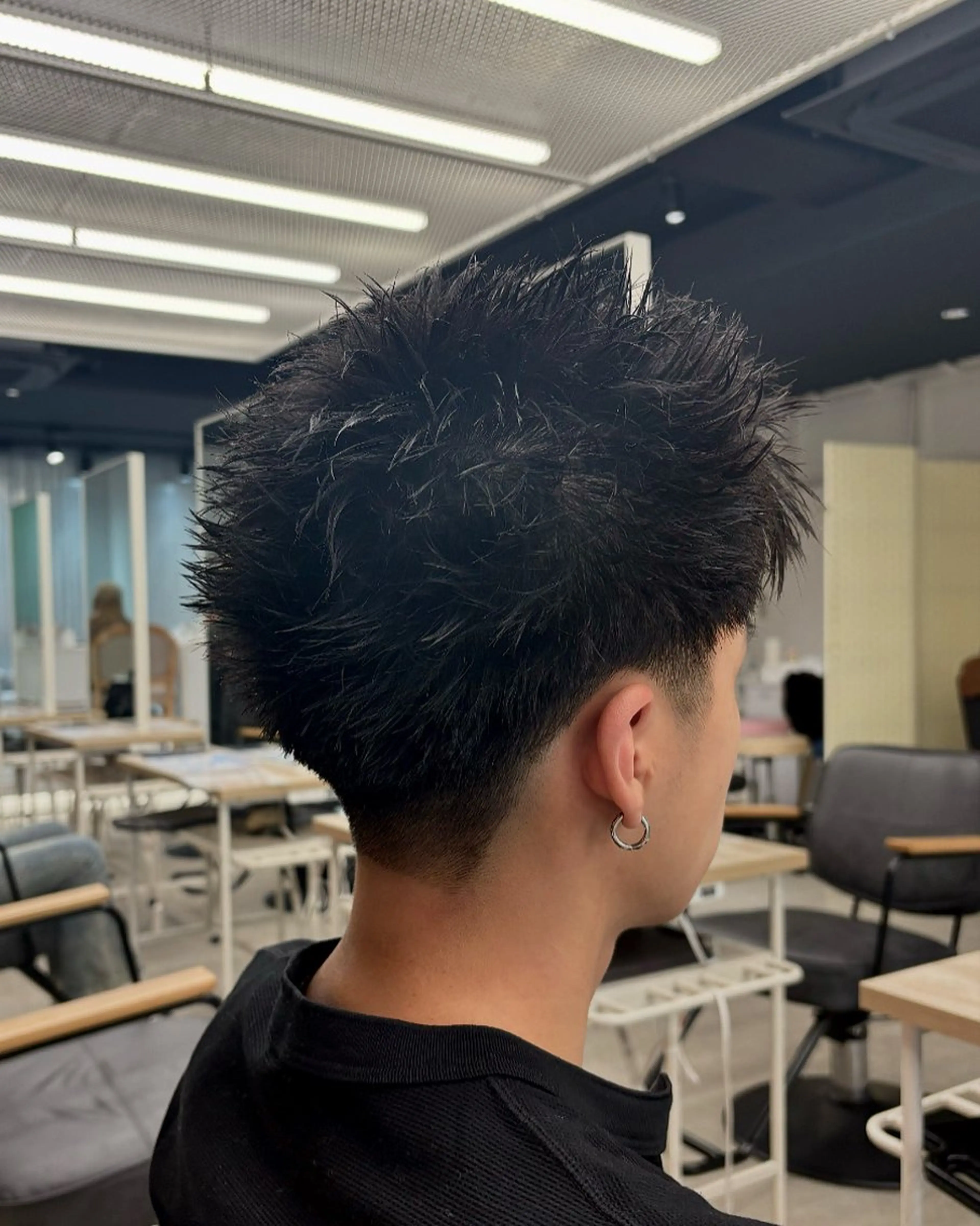 ショート メンズ メンズパーマ プードルパーマ 学生（メンズ向け） 波巻きパーマ 学生 カット シャドウパーマ/ ルーズパーマ/メンズのヘアスタイル