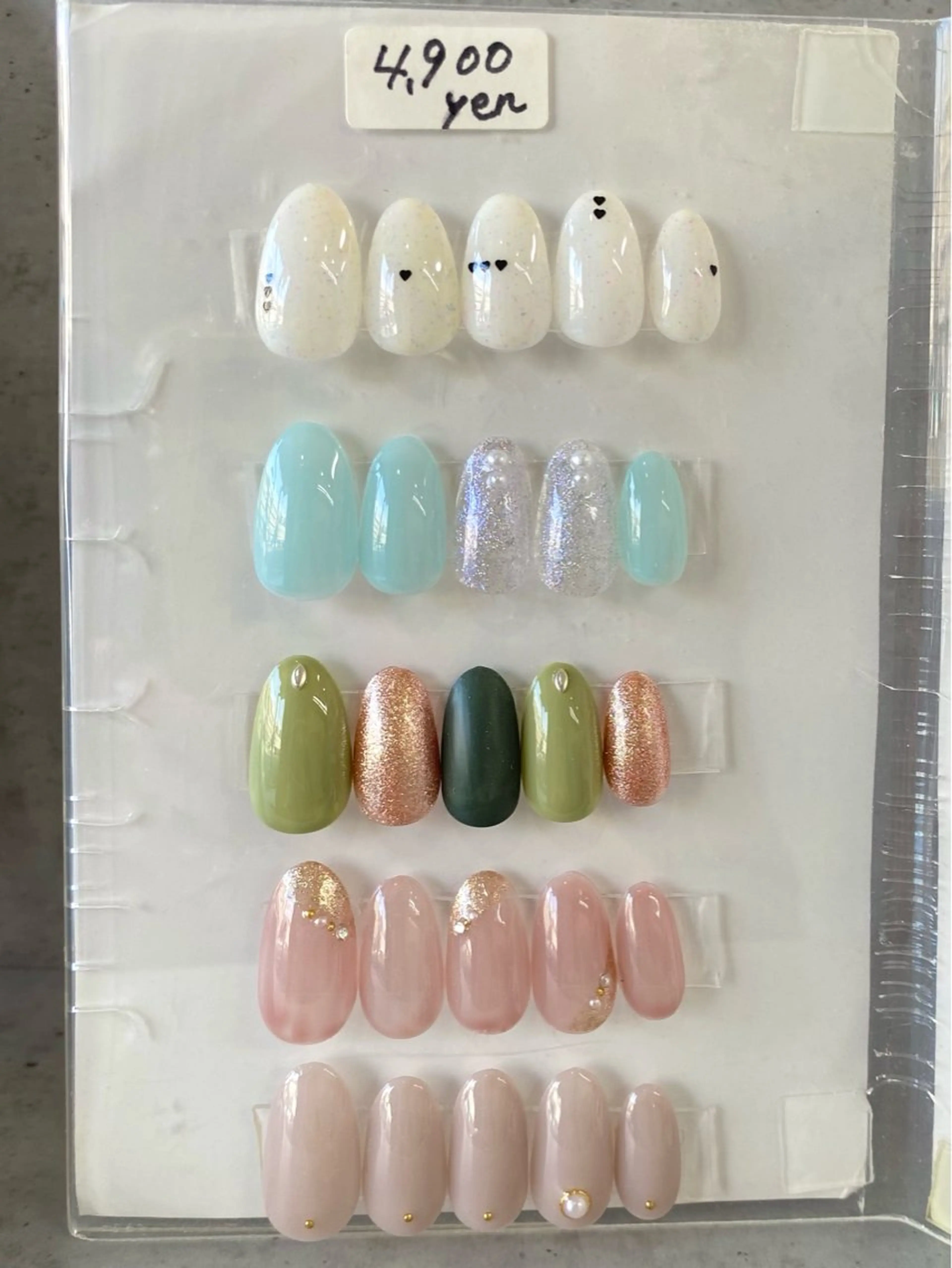 ネイル 森田 菜月のネイルデザイン