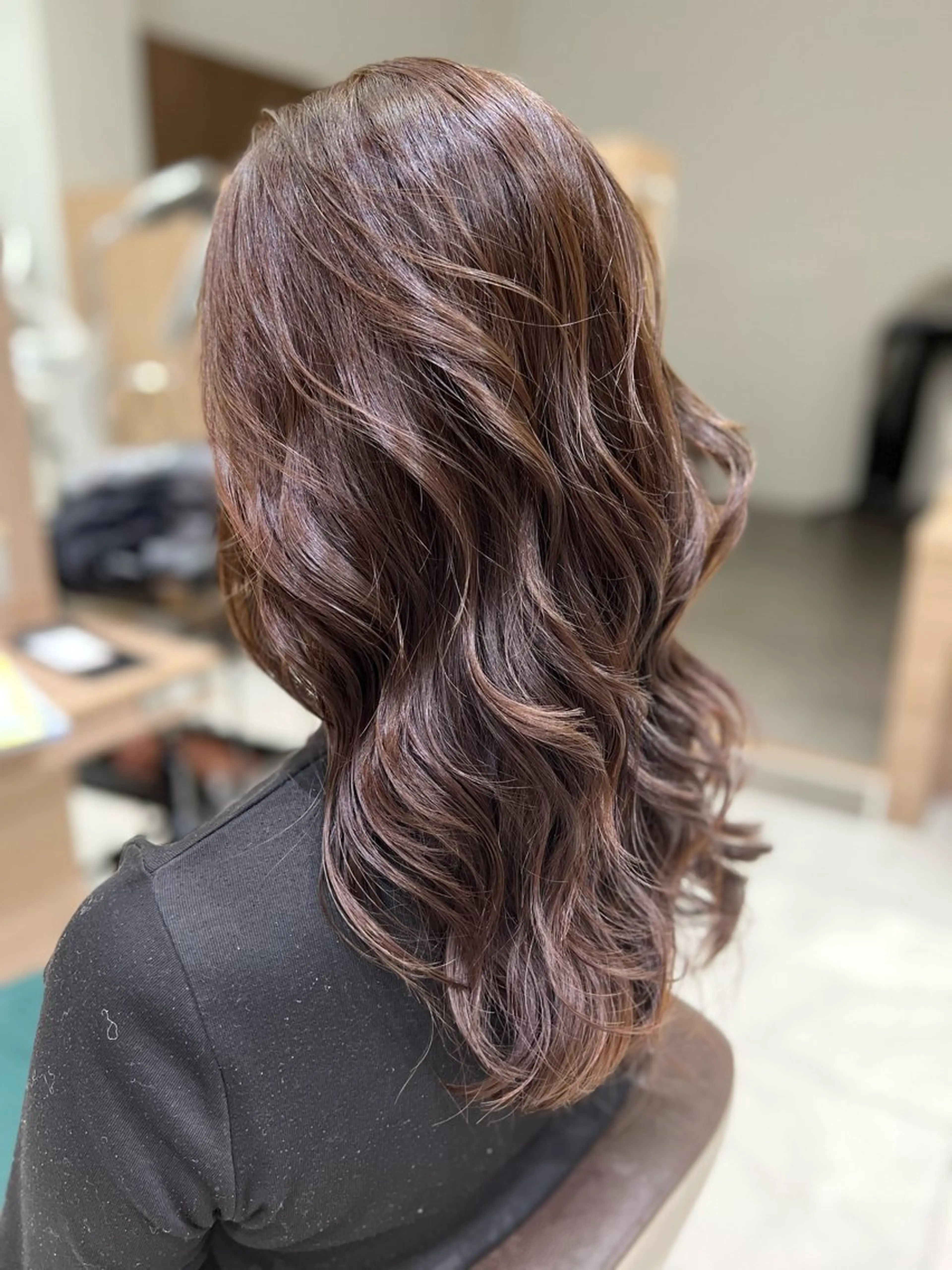 ロング 指原 仁のヘアスタイル