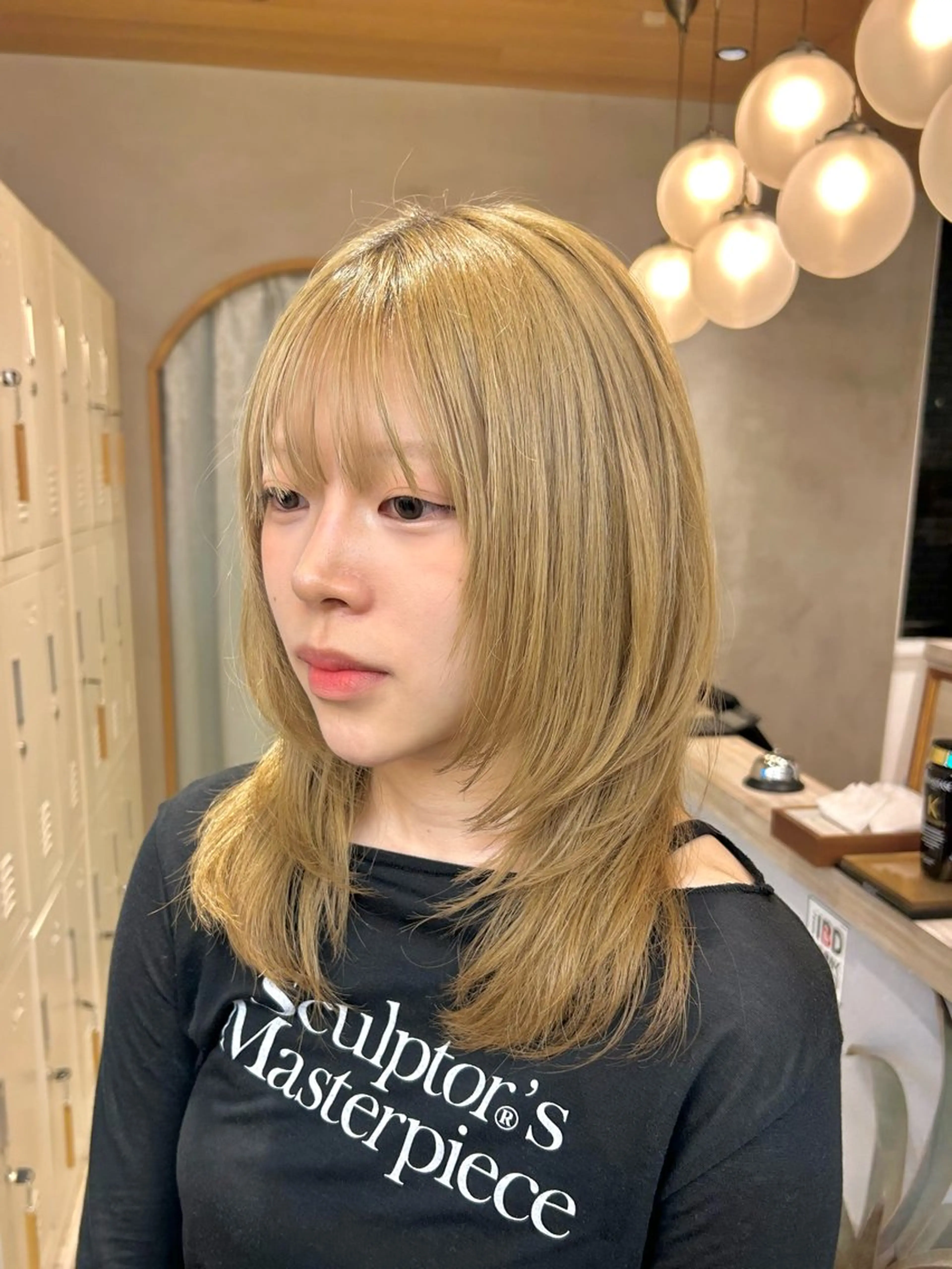 セミロング カット ヘアカラー トリートメント 🩵縮毛矯正/ブリー チ/髪質改善/いつかのヘアスタイル