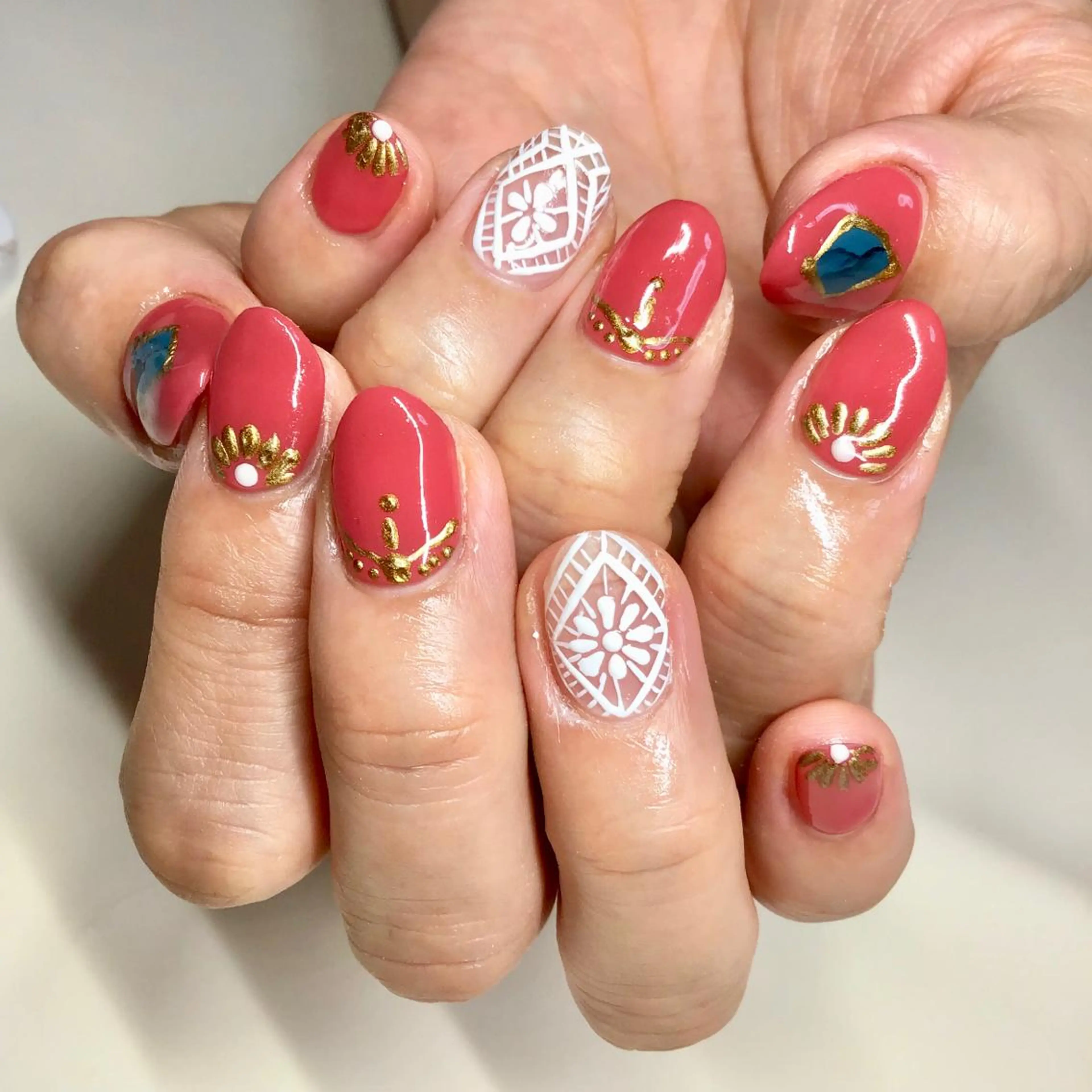 ロング カラー ネイル マツエク・マツパ 福田 加奈のネイルデザイン