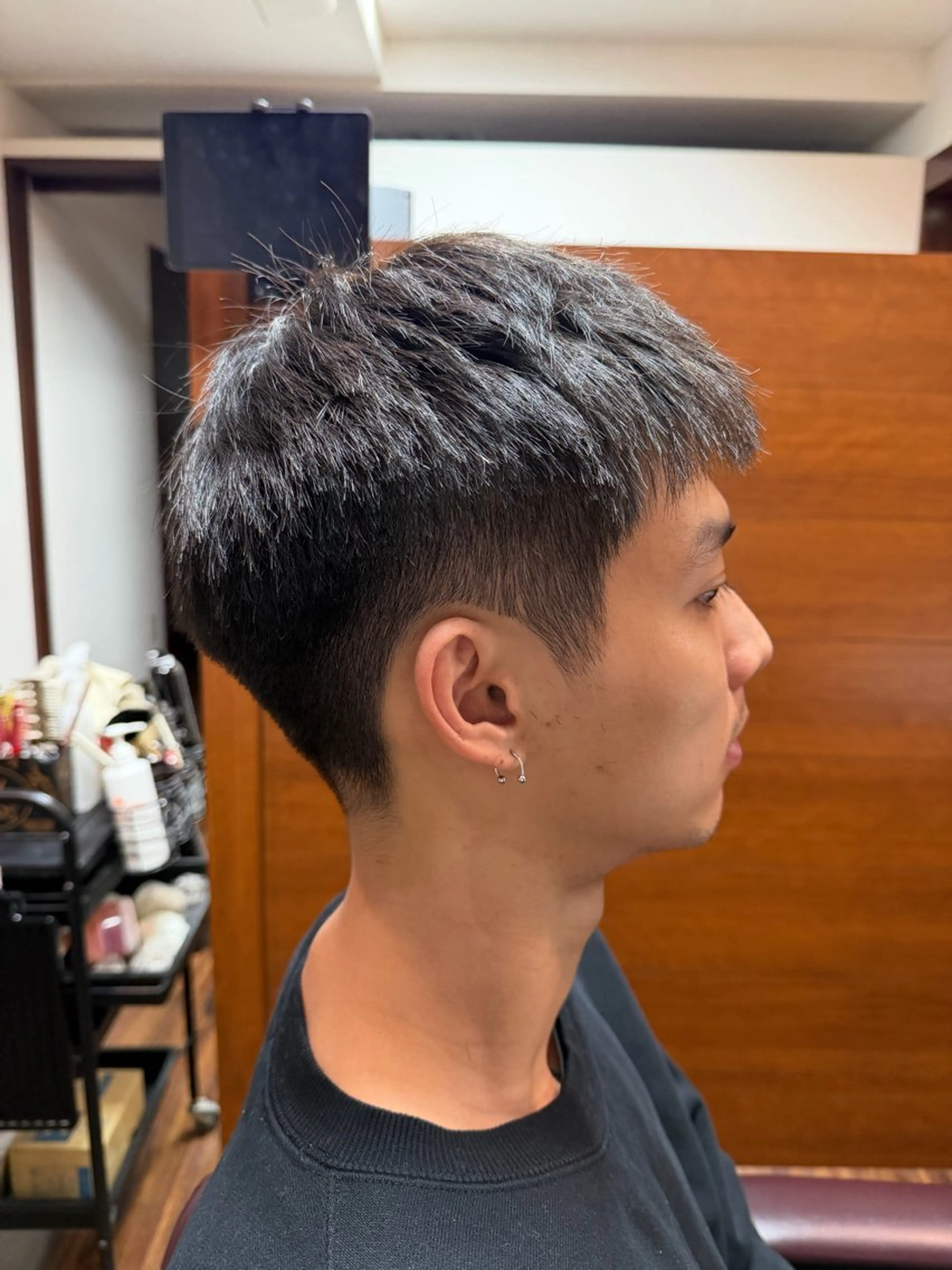 ショート メンズ 糸山 仁のヘアスタイル