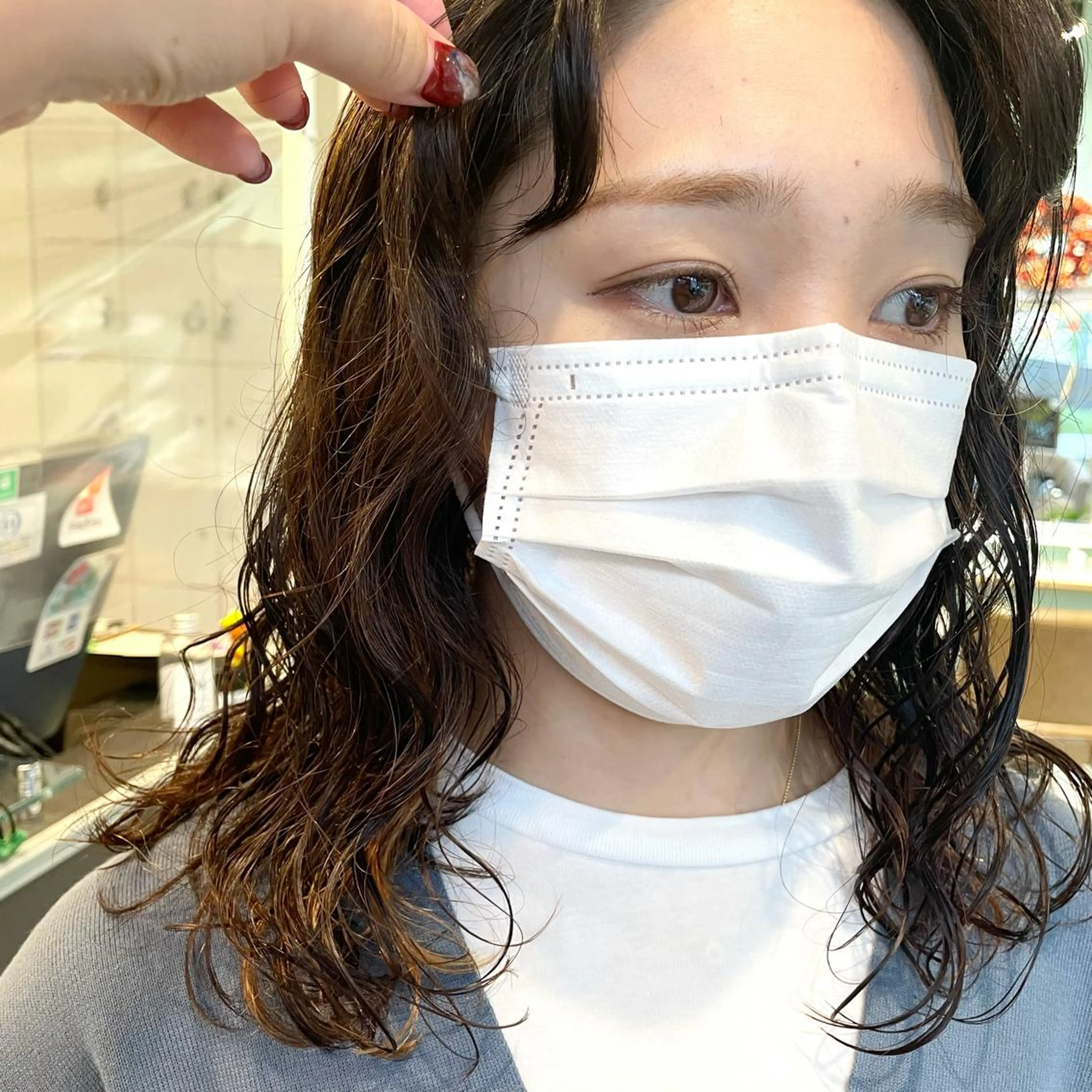 ミディアム パーマ スナコザワ レナのヘアスタイル