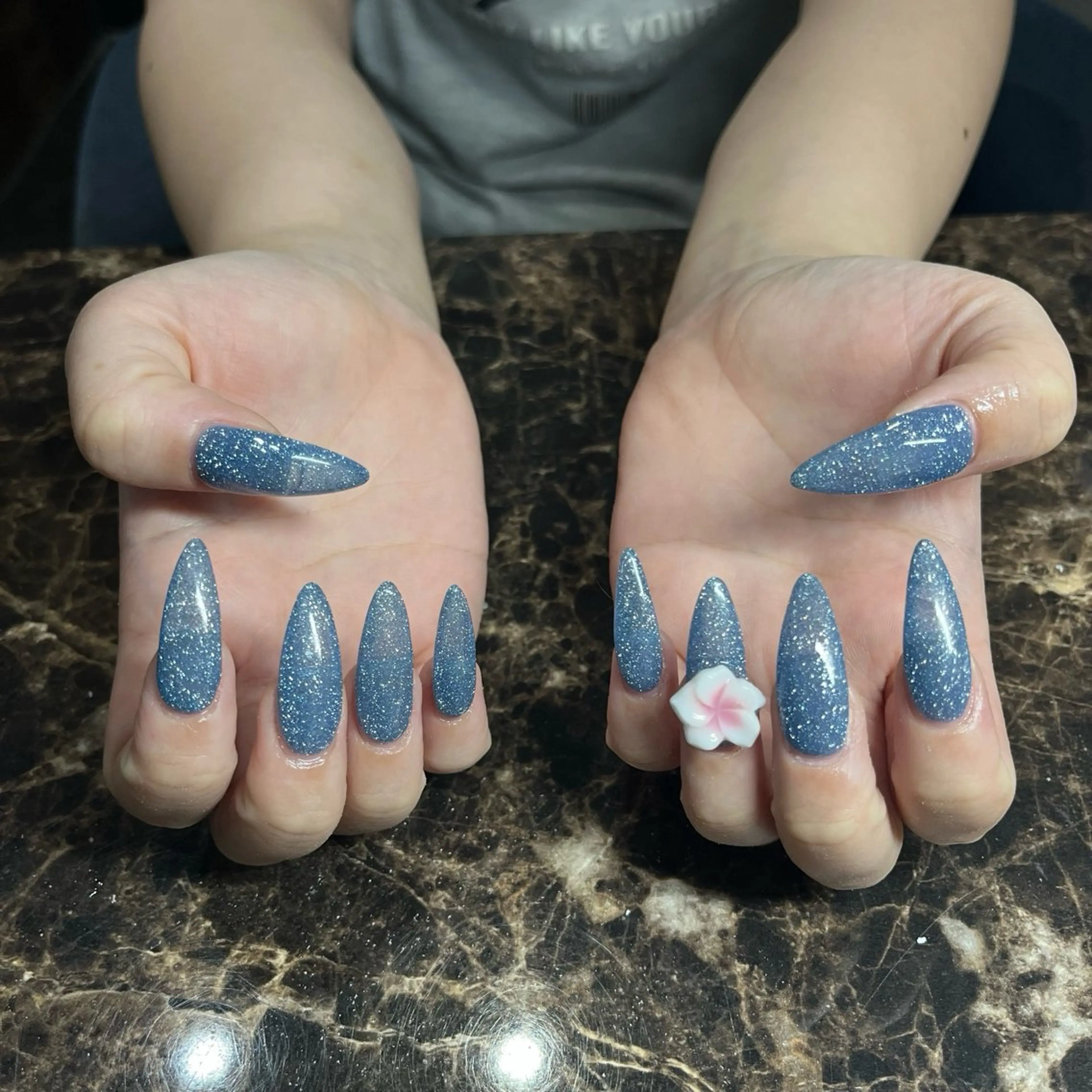 ネイル ハンドネイル IROHA nail Ami🐊🎀のネイルデザイン