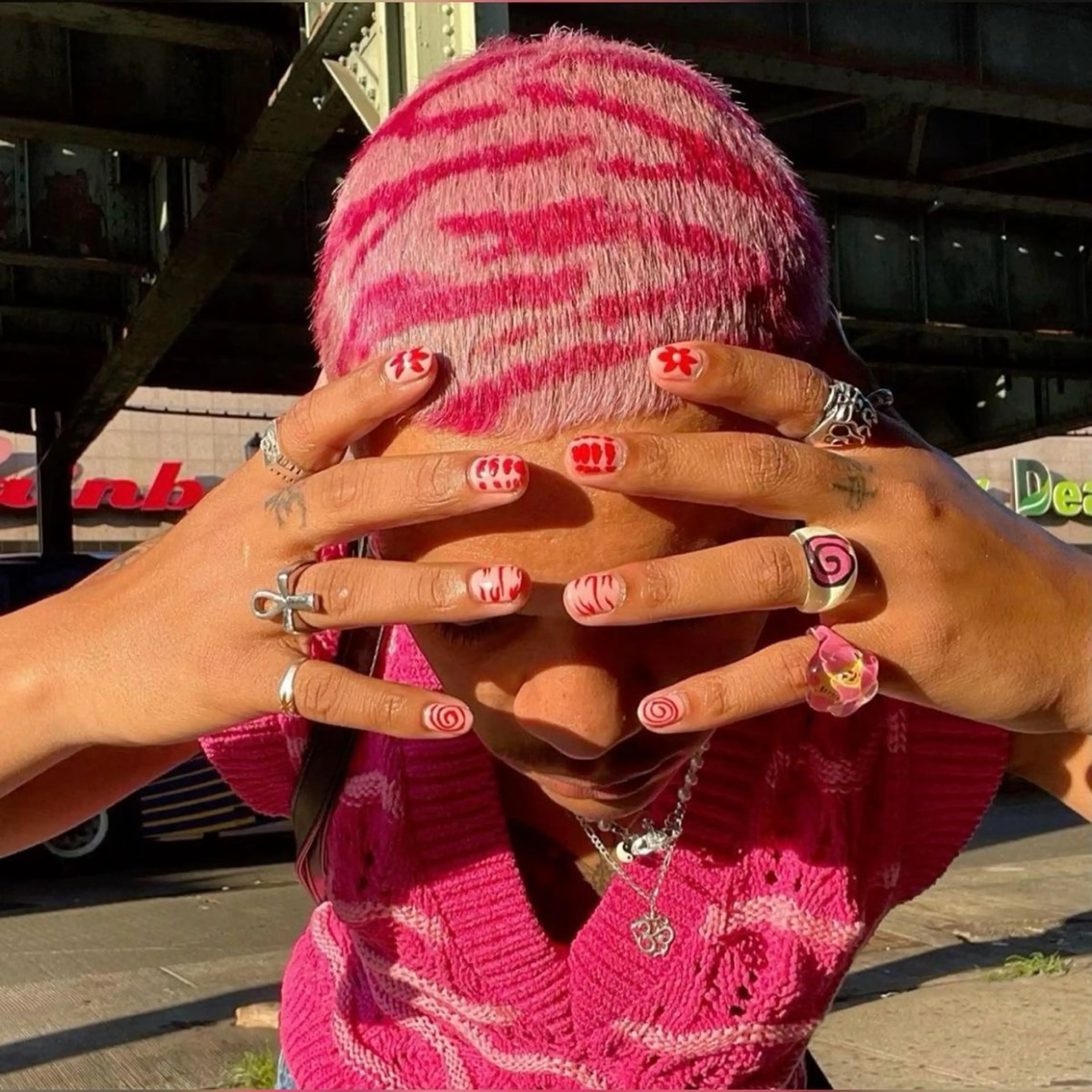 ショート カラー 🌺名古屋ハイトーン デザインSOLA🌺のヘアスタイル