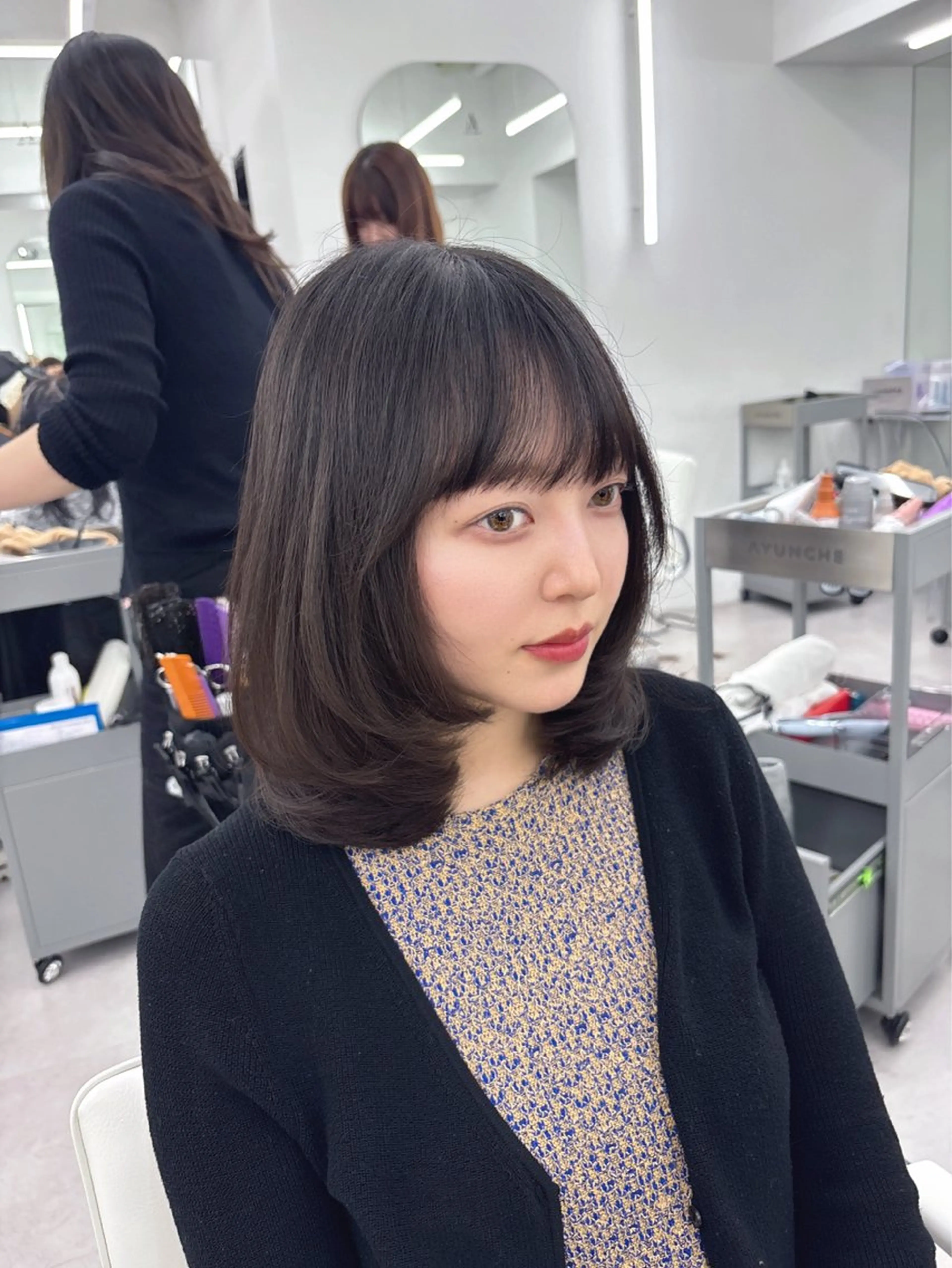 ミディアム 韓国ヘア/レイヤー/ 顔まわり足立遥奈のヘアスタイル