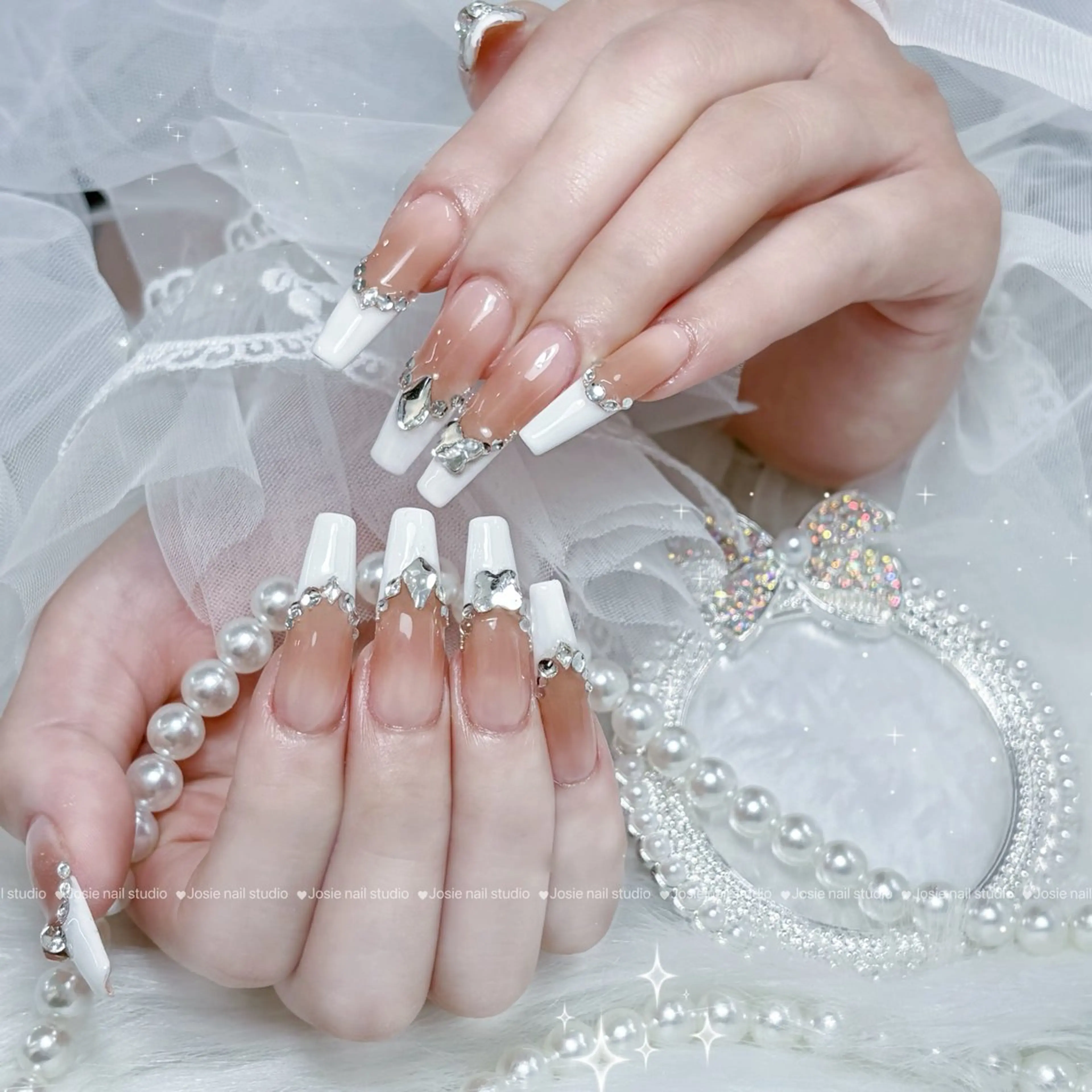 ネイル ハンドネイル YURI NAILのネイルデザイン