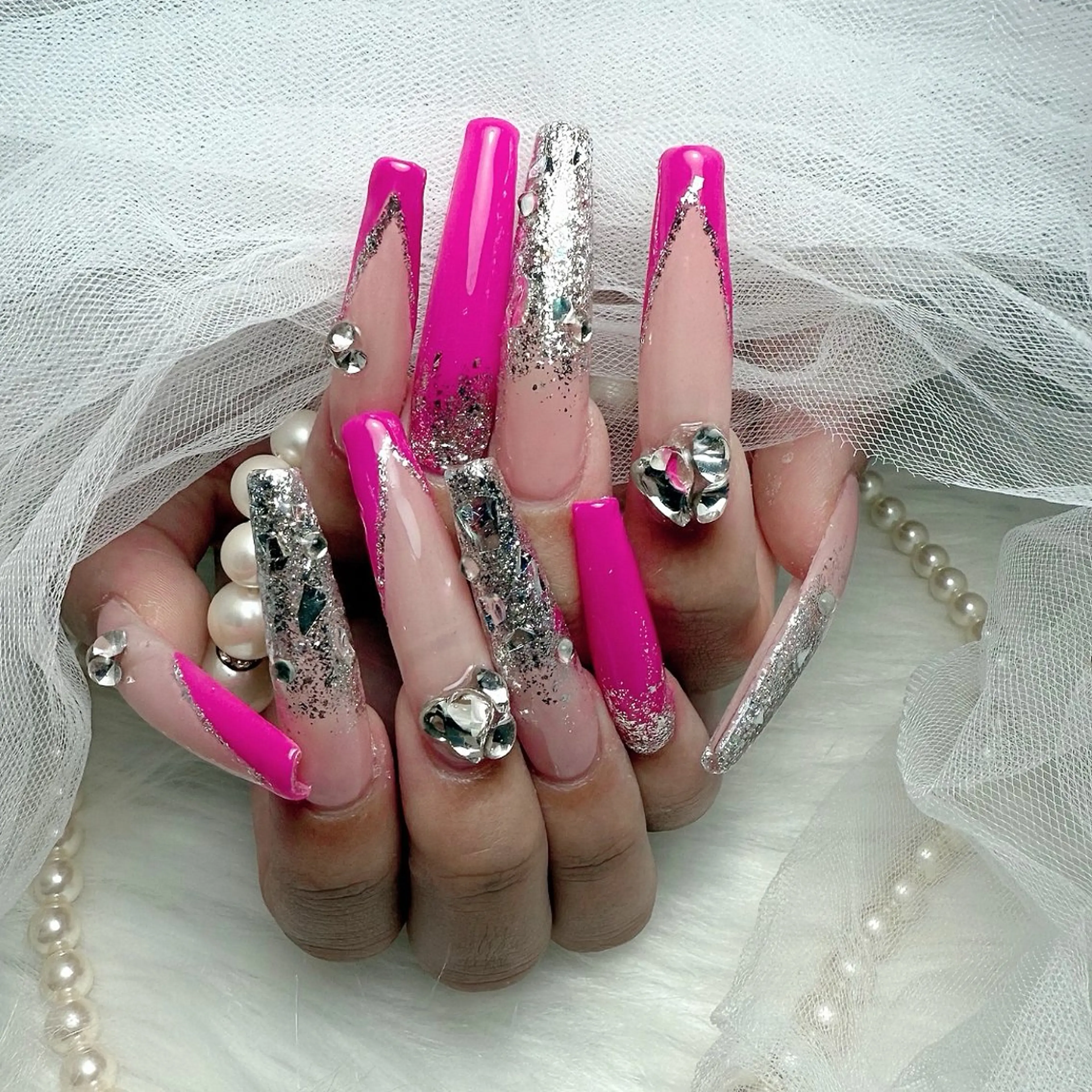 ロング Conjunim MAMI🎀✨のネイルデザイン