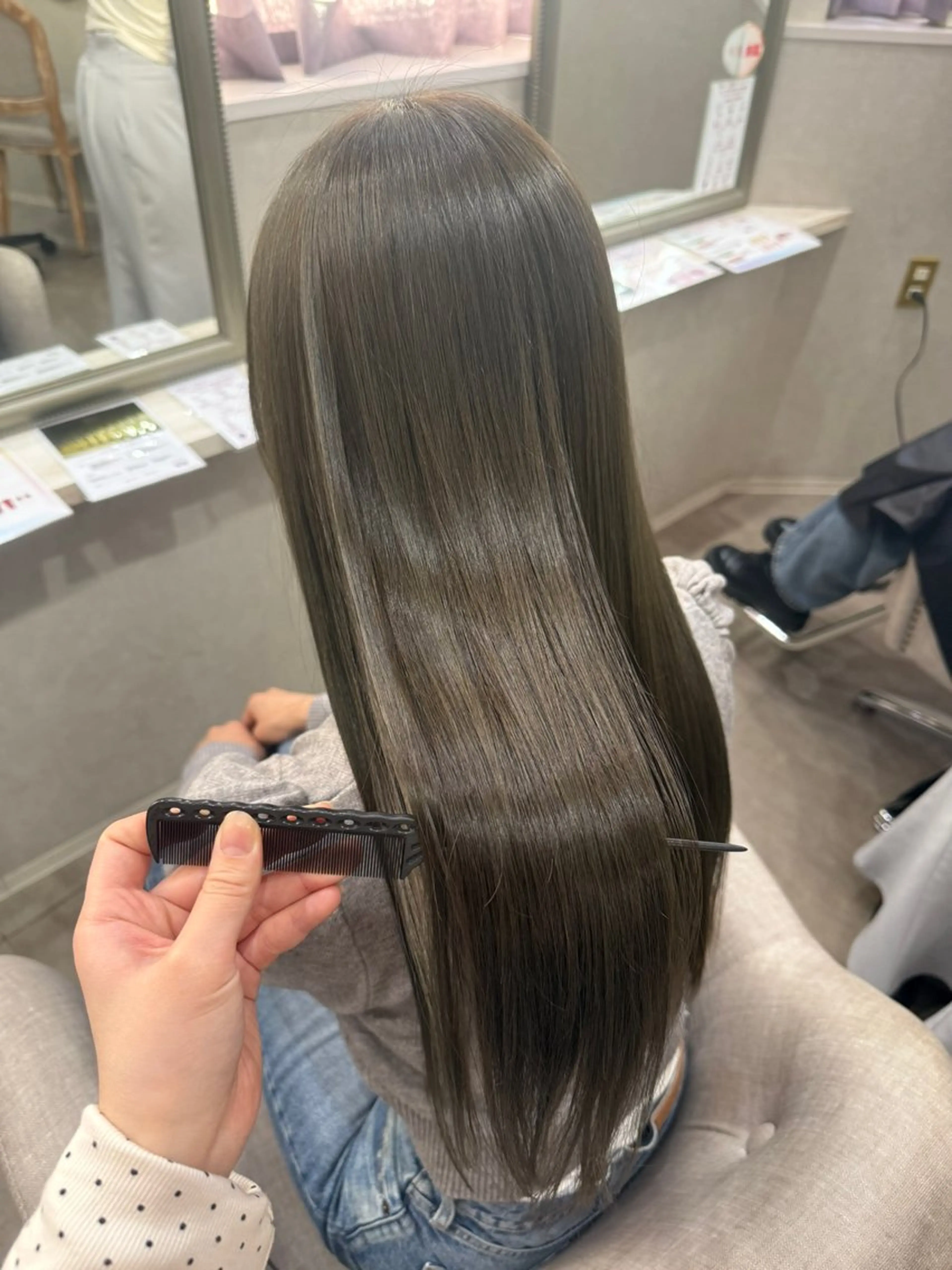 ロング カラー ブリーチ 透明感カラー ダブルカラー グレージュ ブリーチなしカラー ヘアカラー 🎀髪質改善/艶カラ ー/大宮/そら🎀のヘアスタイル