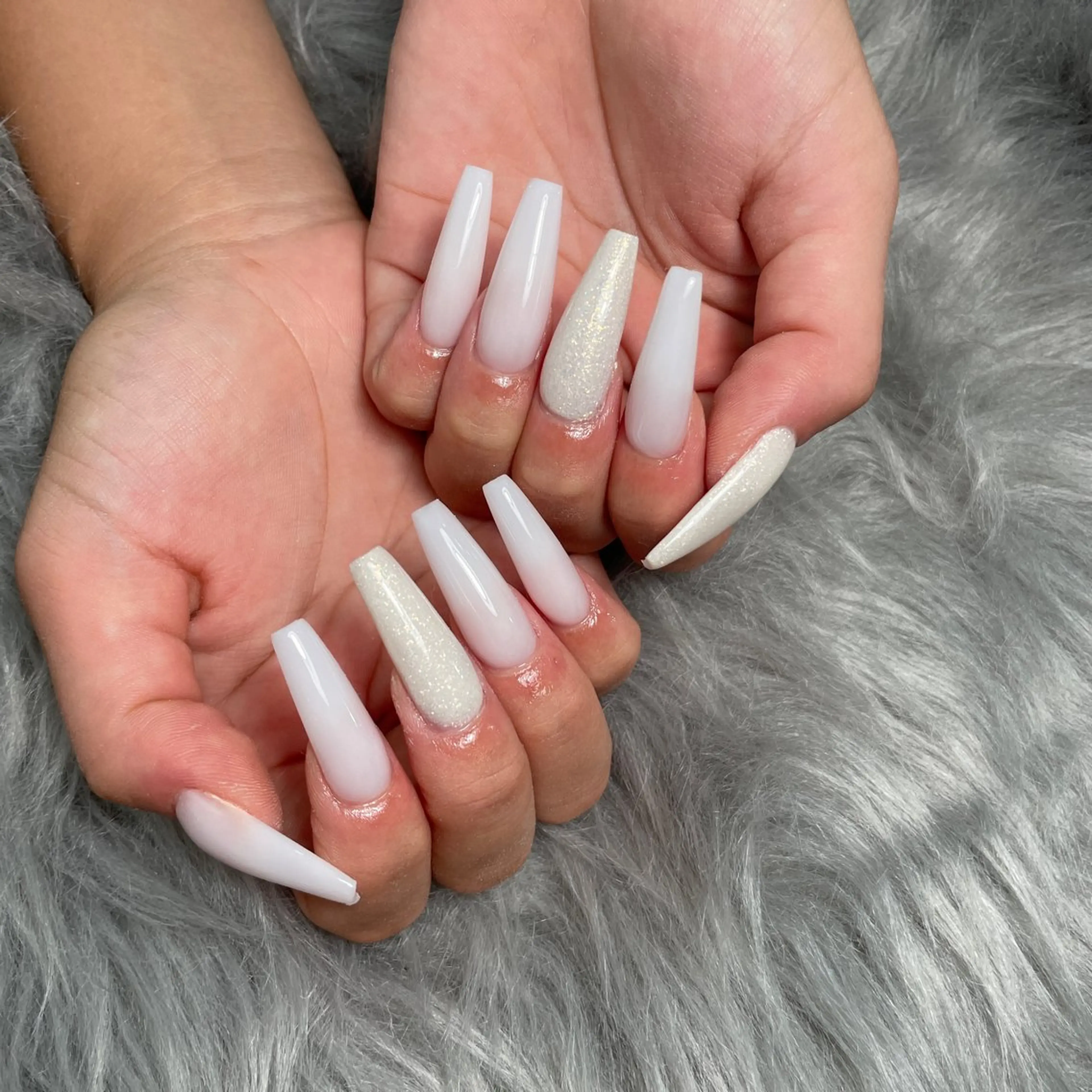 【アプレ長さだし+ワンカラー】(初回オフ/ケア込)3色まで色変え可⚠️日にち限定/すぐ予約可/の写真