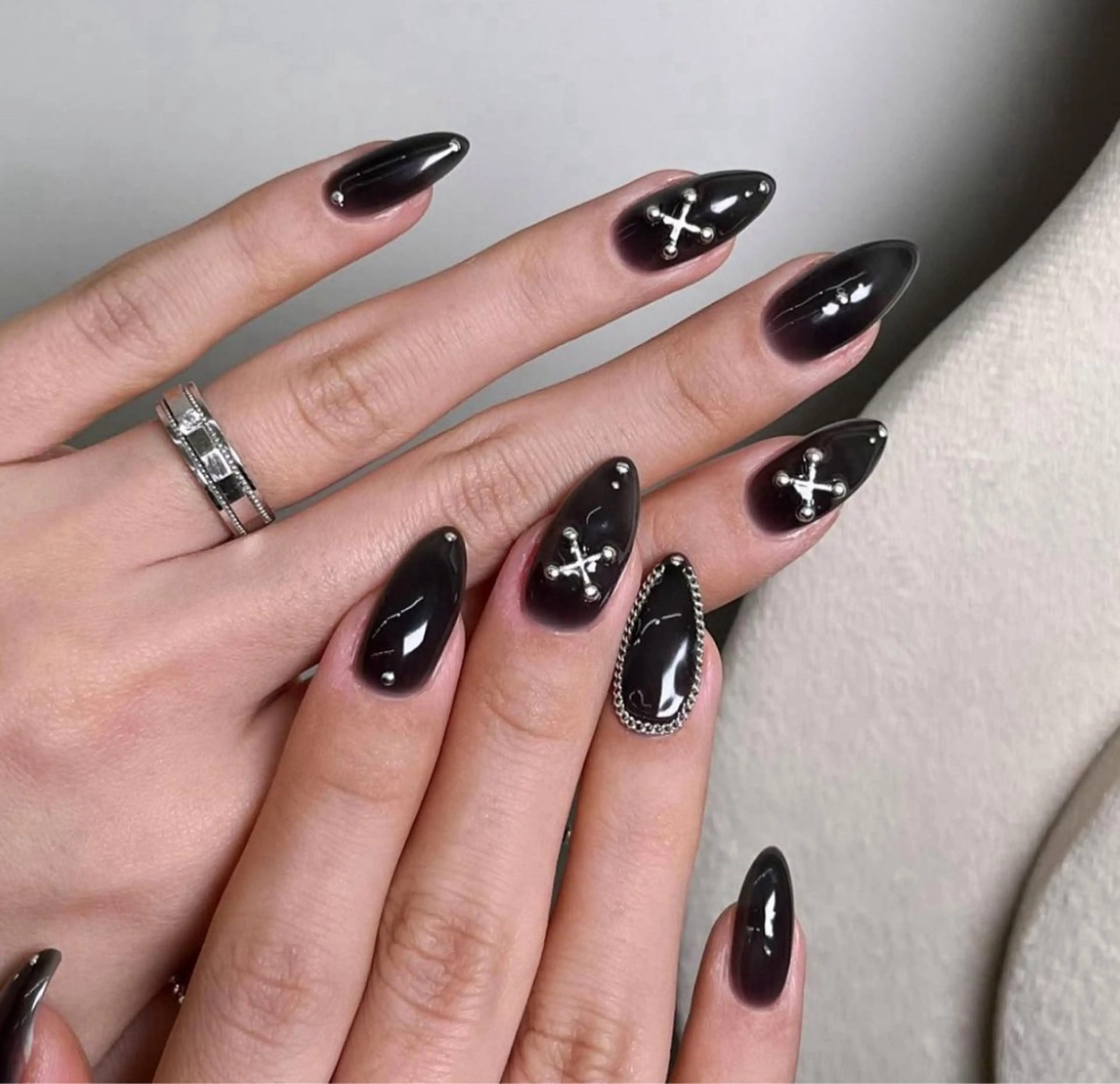 ネイル フレンチネイル キラキラネイル 水色 マグネットネイル ミラーネイル Lina nail所属・Lunaa 池袋のネイルデザイン