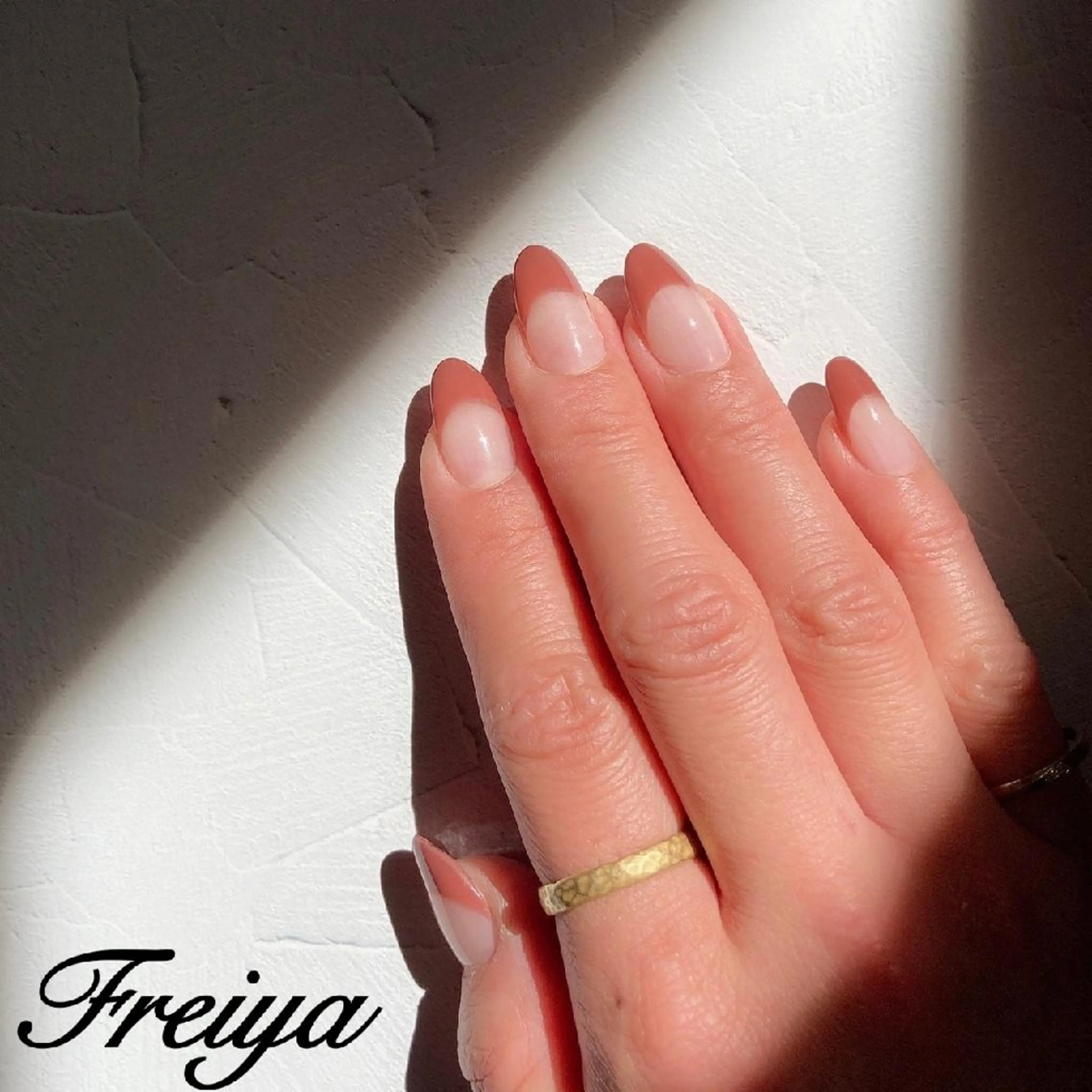 ネイル FREIYA マツエク、ネイルのマツエク・マツパデザイン