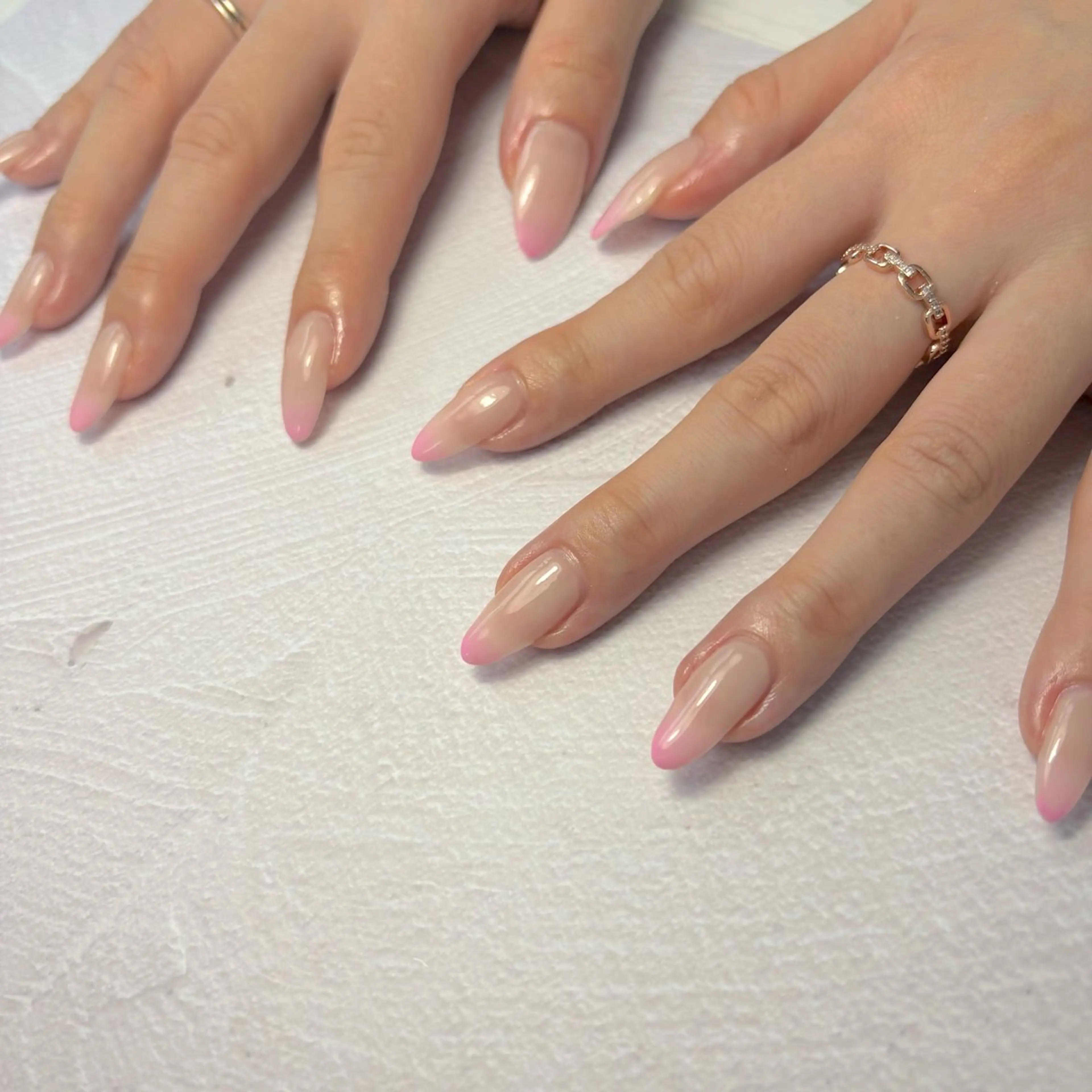 ネイル グラデーション ハンドネイル Nail Salon noiのネイルデザイン