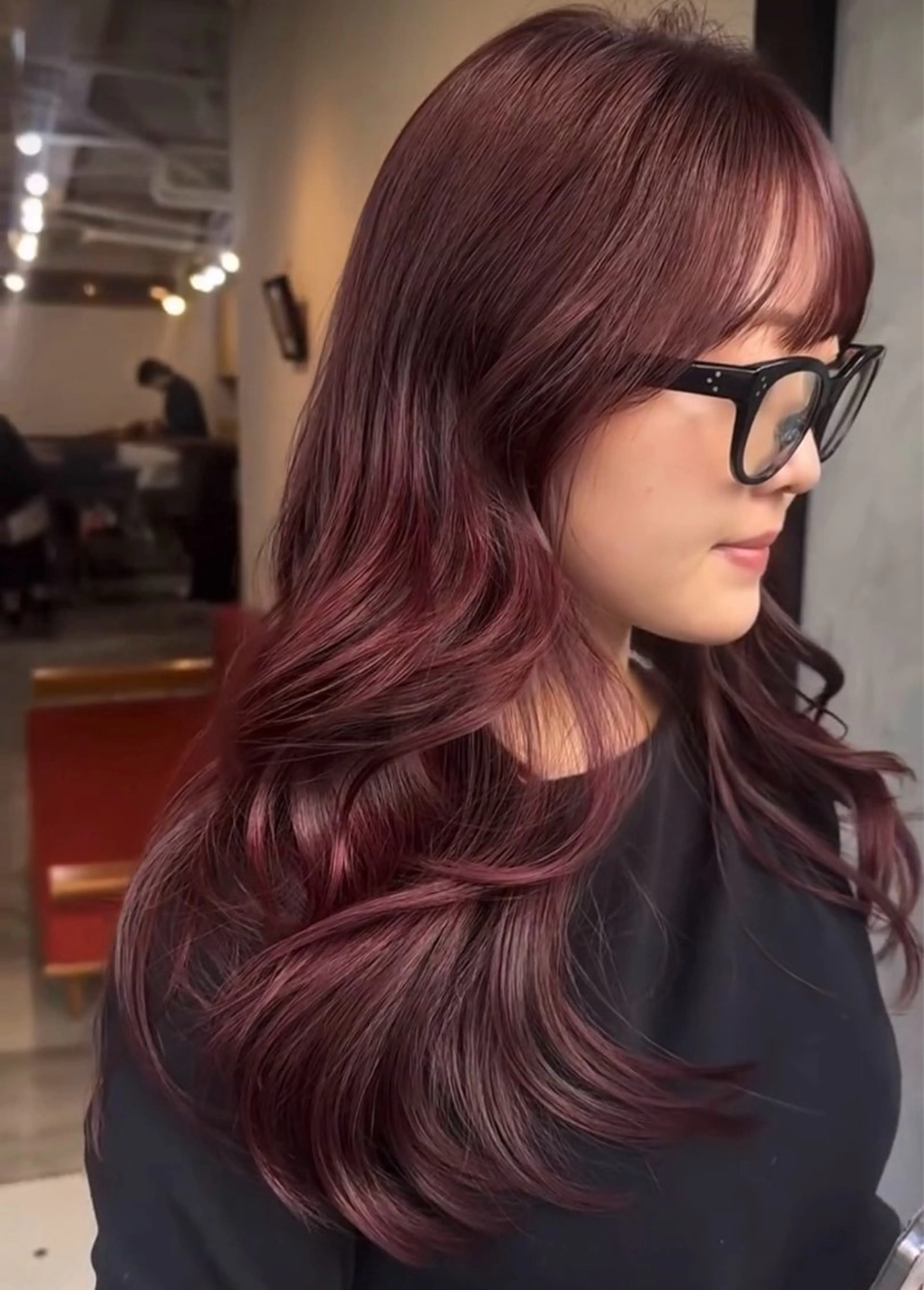 ロング カラー ヘアカラー トリートメント momona / Eng okのヘアスタイル