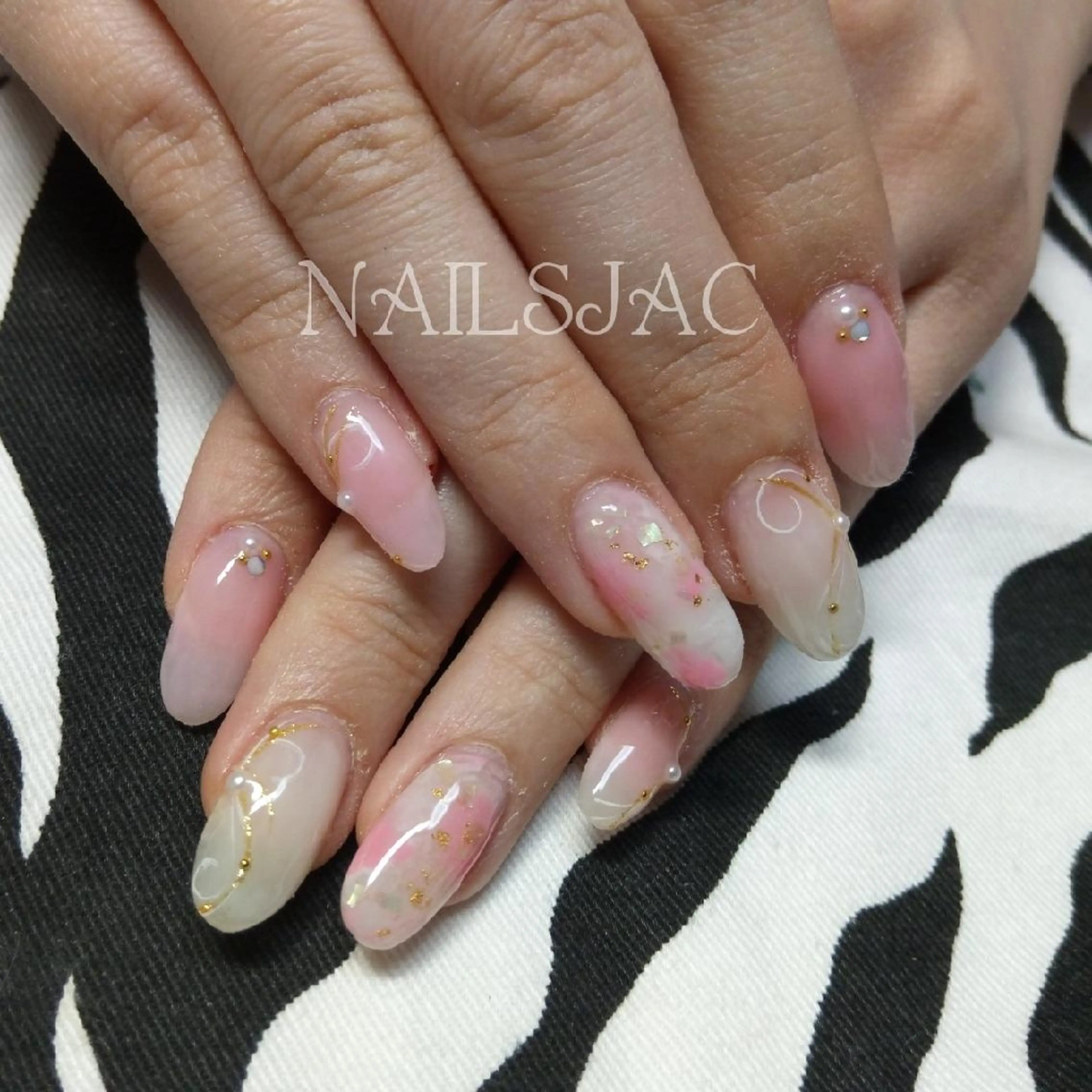 ネイル ハンドネイル NAILS JACのネイルデザイン