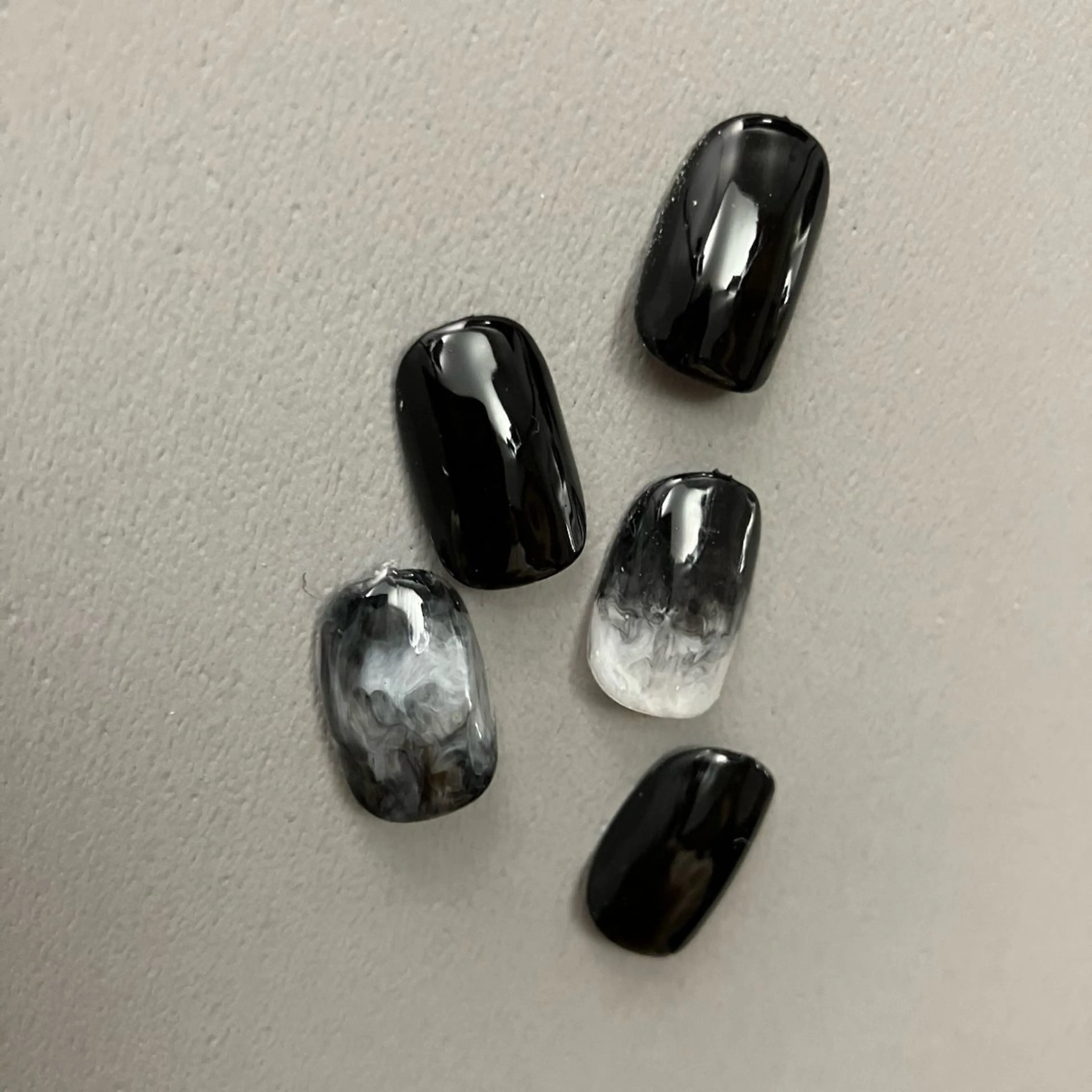 ネイル 中野 茅緩のネイルデザイン