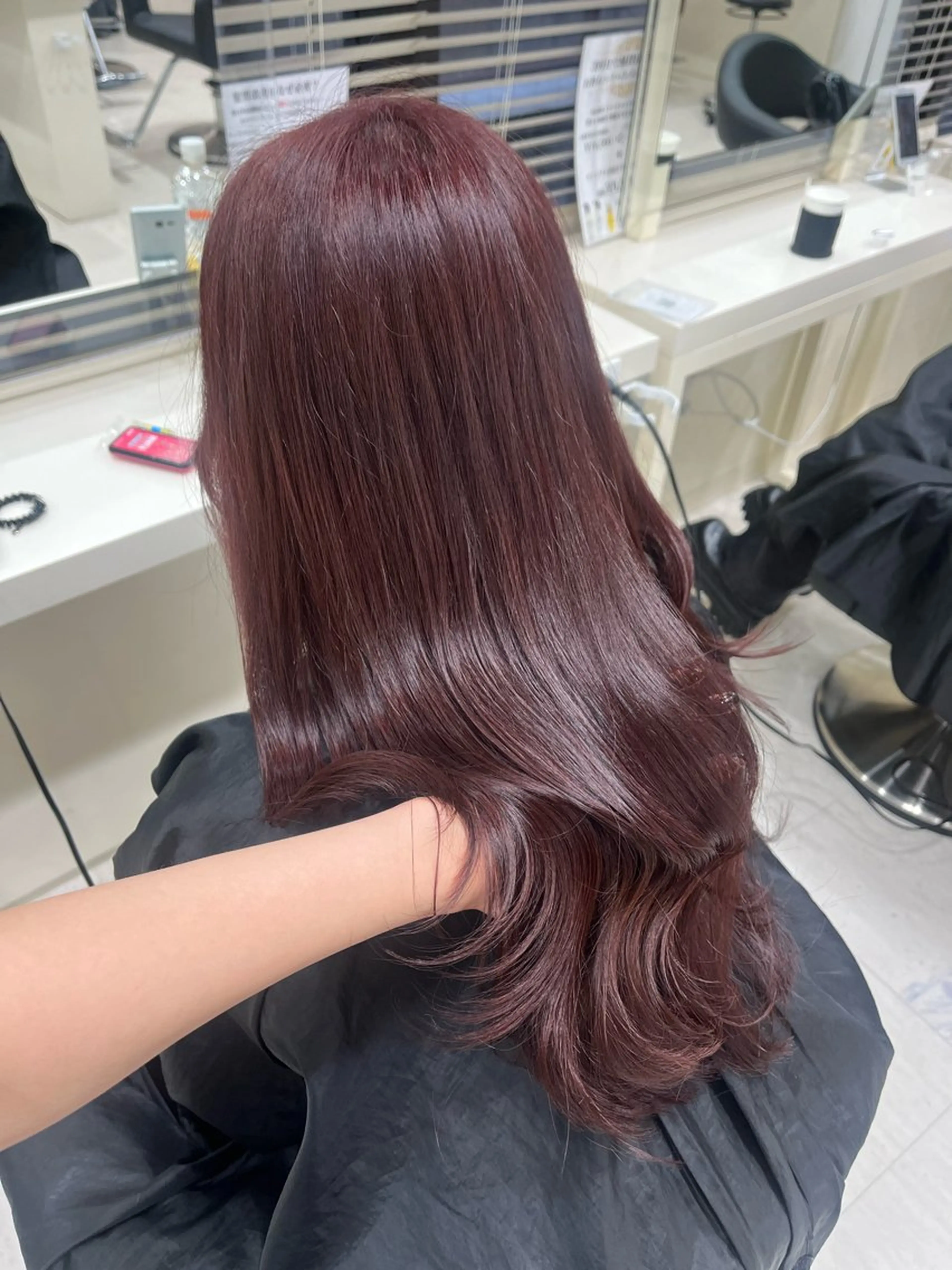 ロング カラー ブリーチ ダブルカラー ブリーチなしカラー レッドカラー 大人上品ベージュ 🎀HARUNAのヘアスタイル