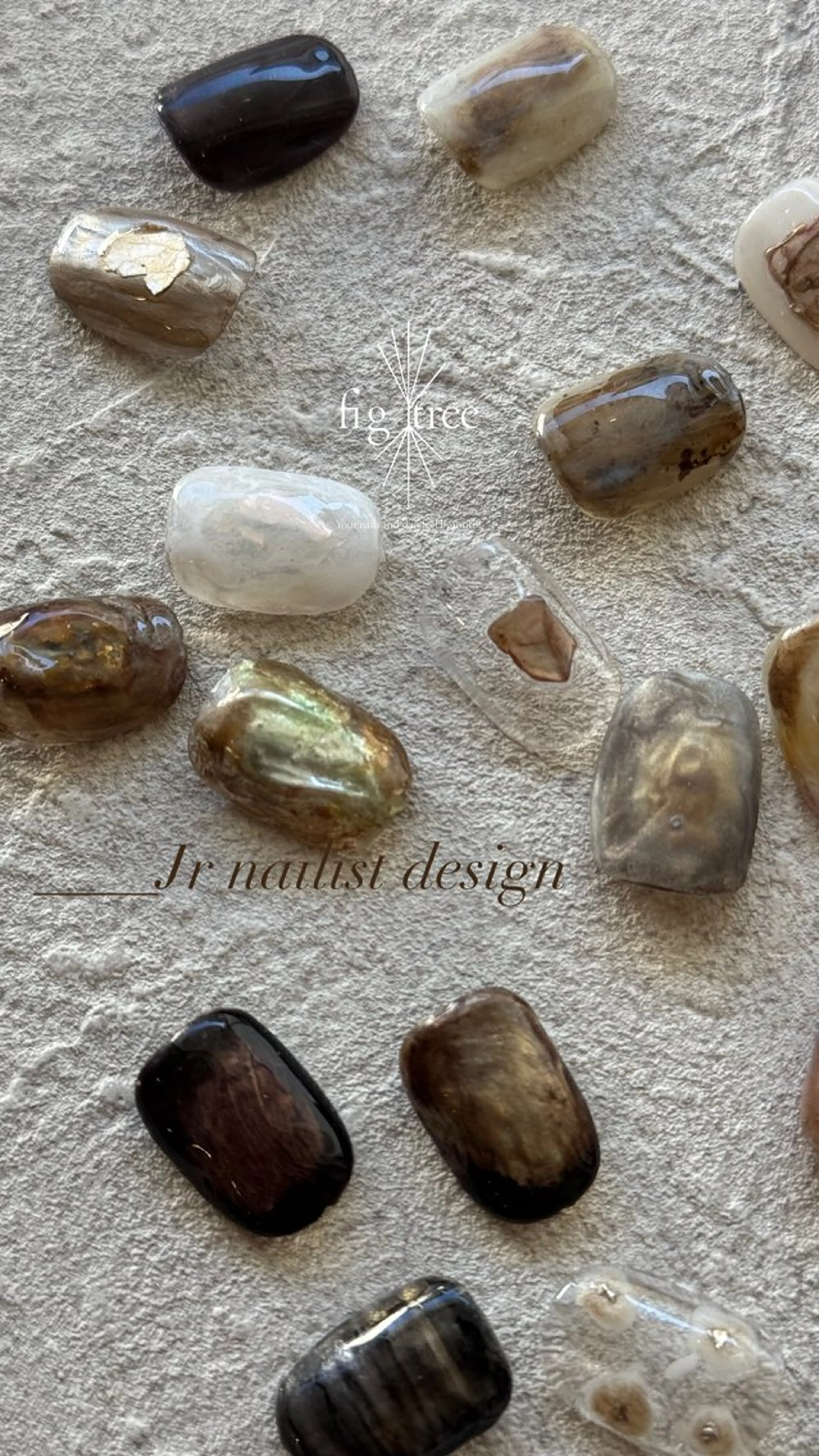 ネイル ニュアンスネイル fig tree所属・fig  tree 地爪育成モニターのネイルデザイン